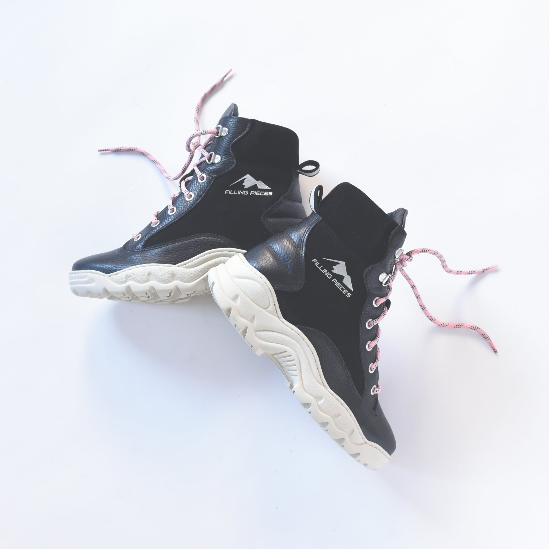 Filling Pieces Heliax - Black