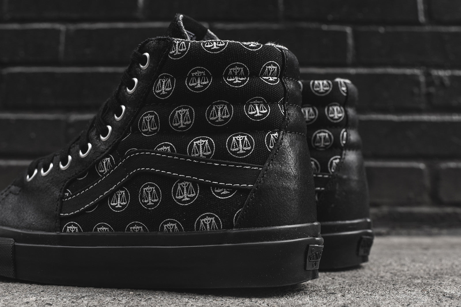 Vans Vault x Highs And Lows Sk8-Hi LX - Black