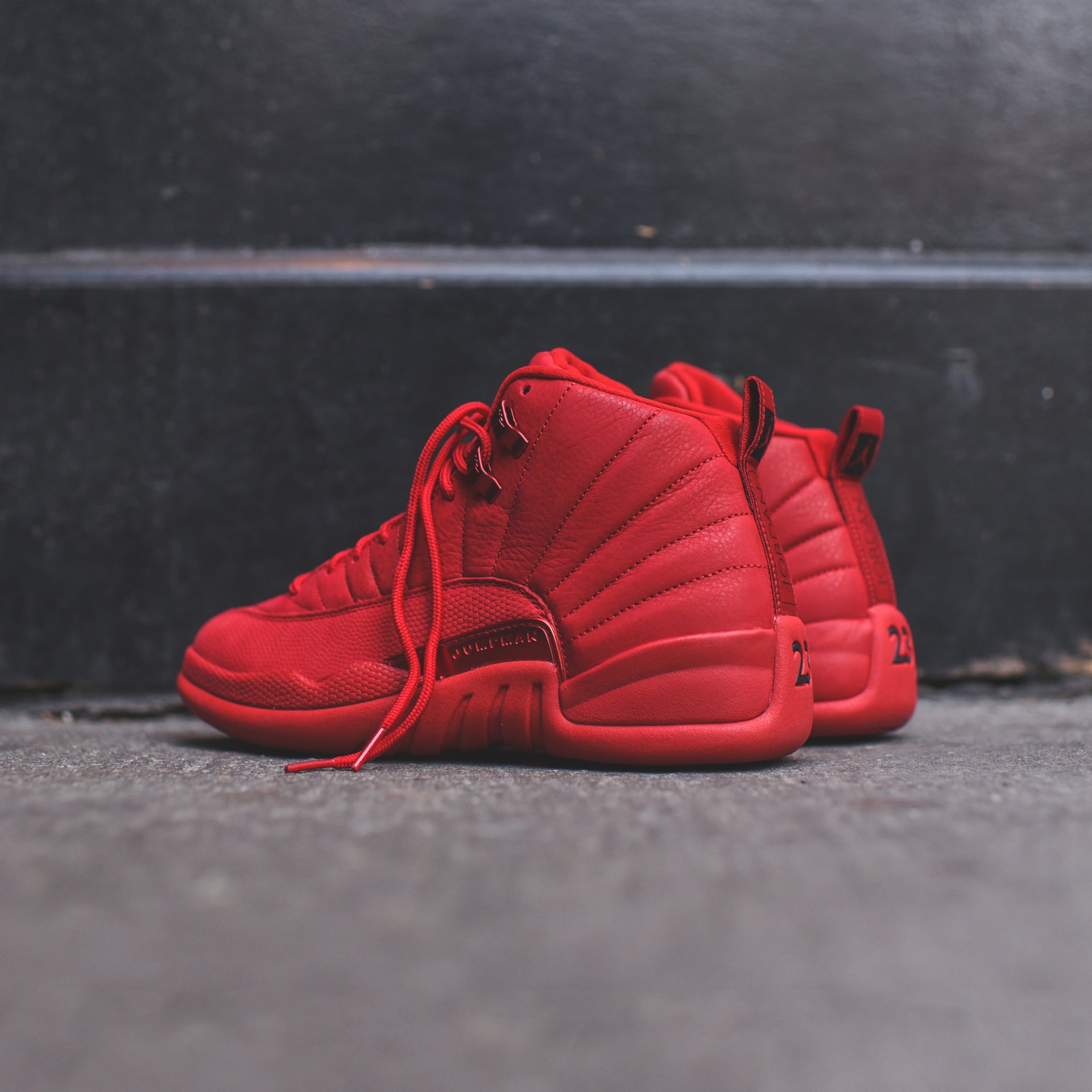 Nike Air Jordan 12 Retro - Gym Red / Black
