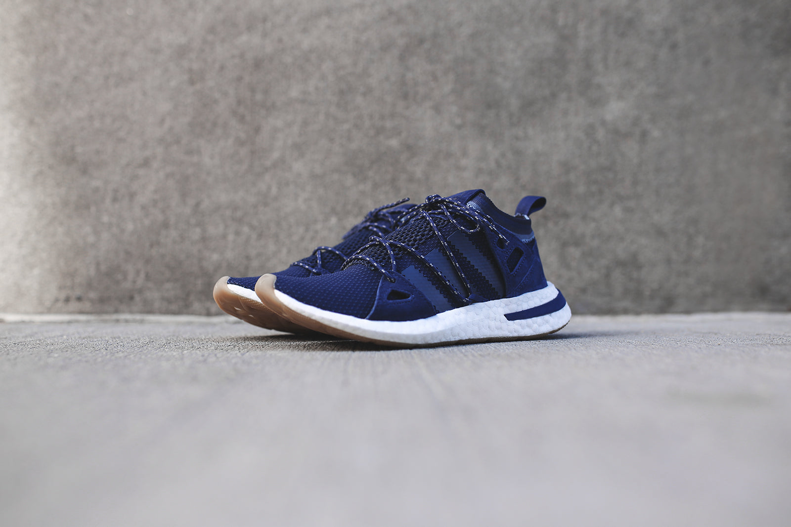 adidas Originals WMNS Arkyn - Blue / Cloud White / Gum