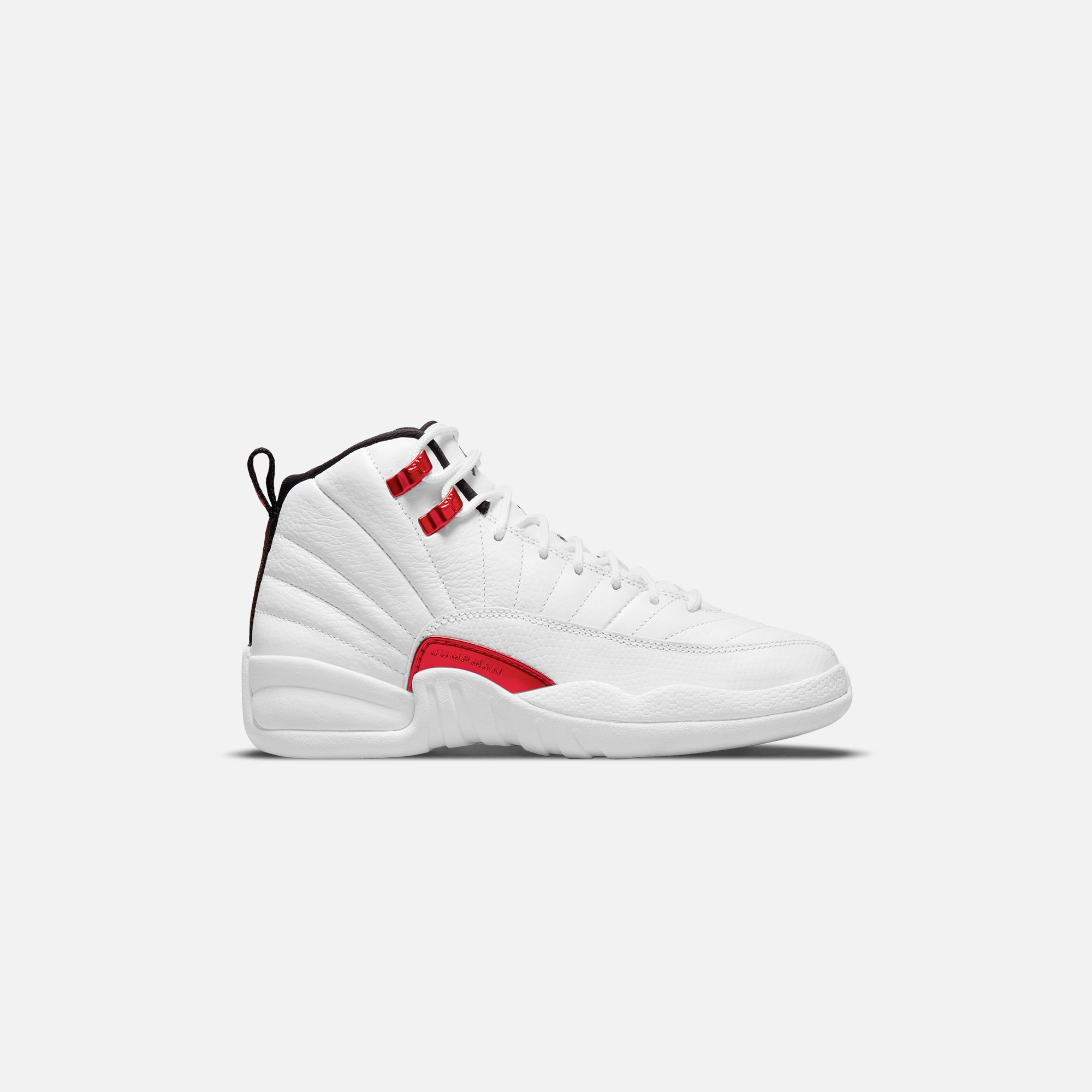 White university hotsell red jordan 12