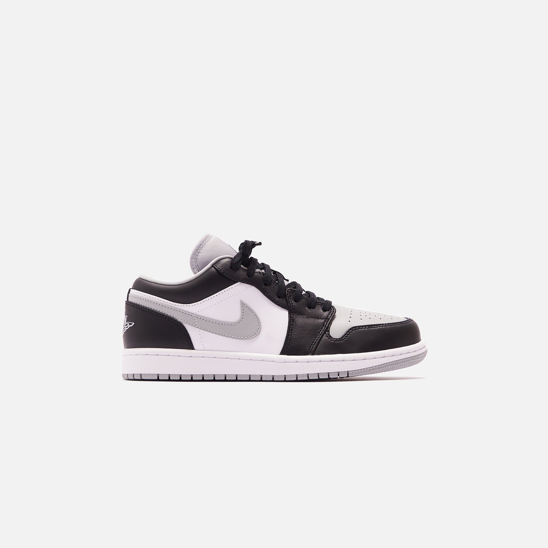 Nike Air Jordan 1 Low - Black / Light Smoke