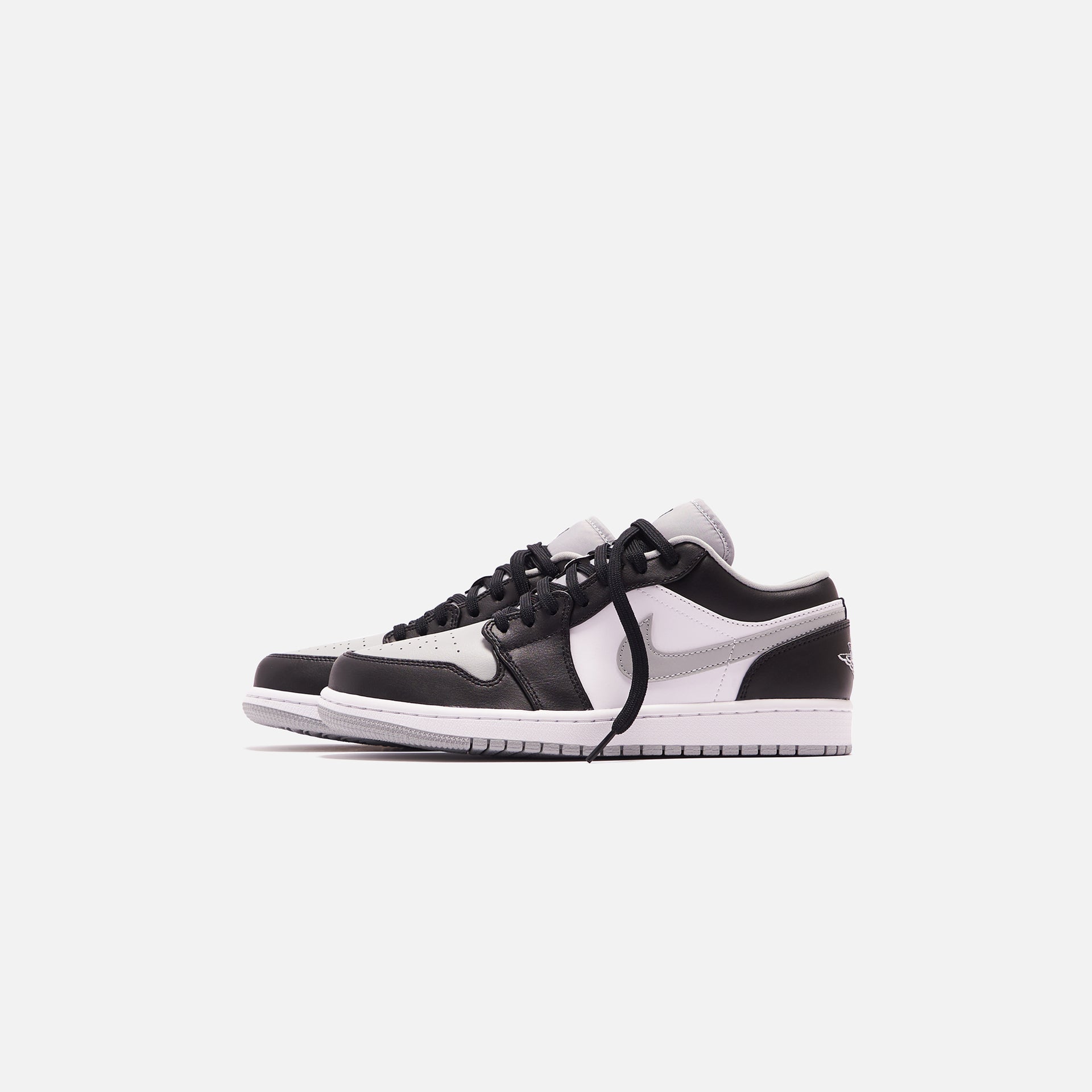 Nike Air Jordan 1 Low - Black / Light Smoke