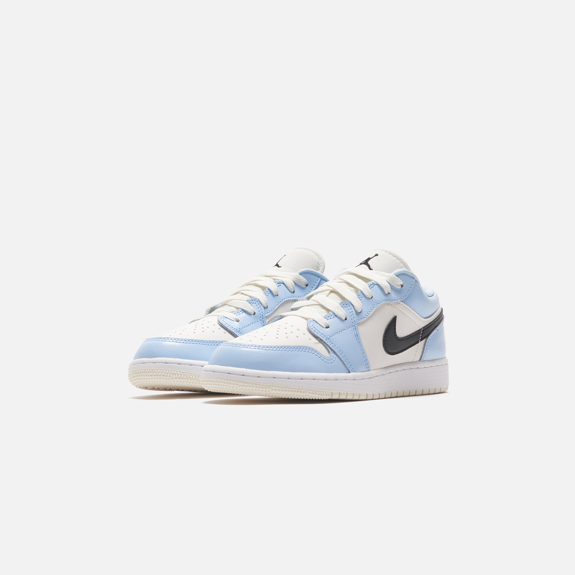 Nike Air Jordan 1 Low - Ice Blue / Black / Sail / White