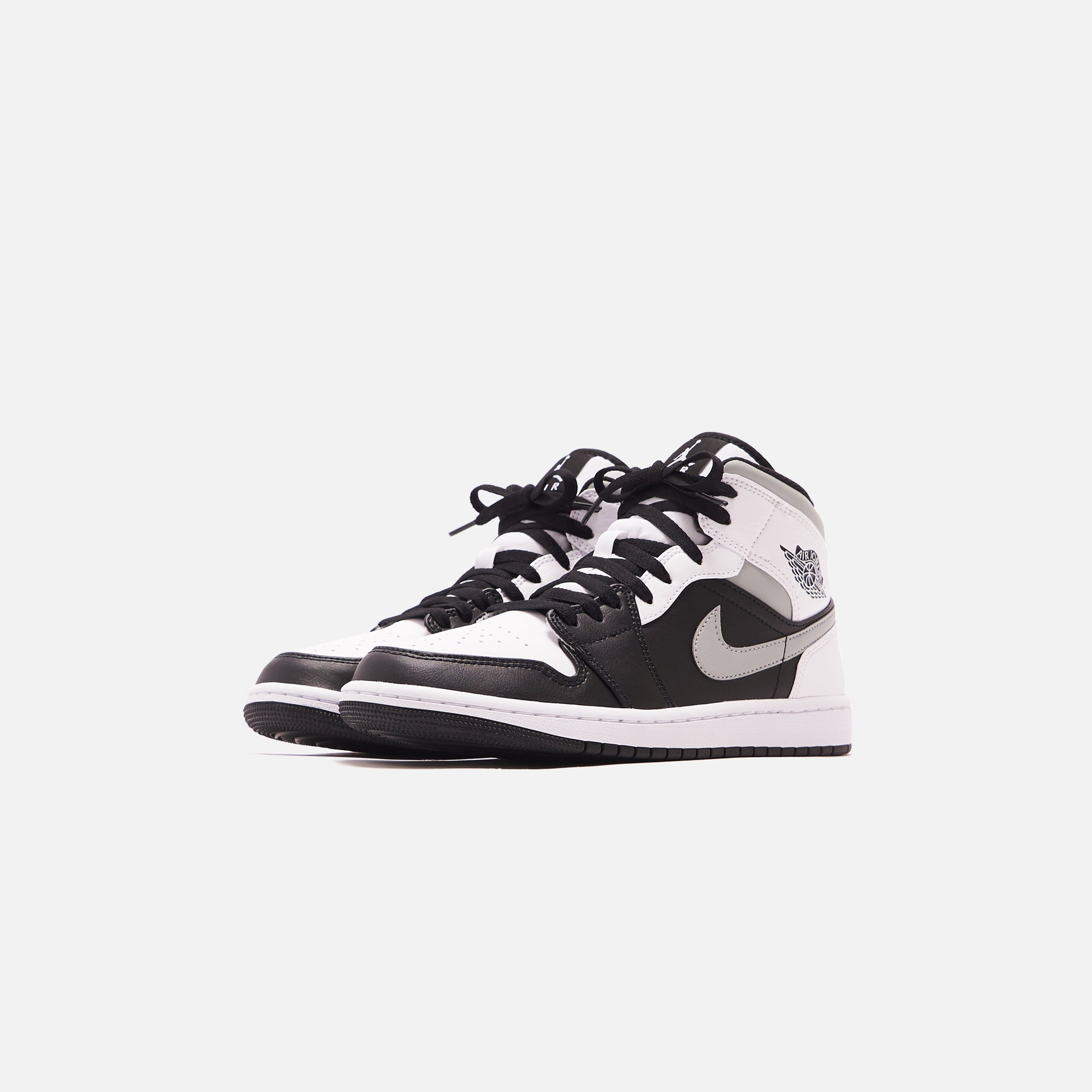 Nike Air Jordan 1 Mid - Black / White / Light Smoke / Grey