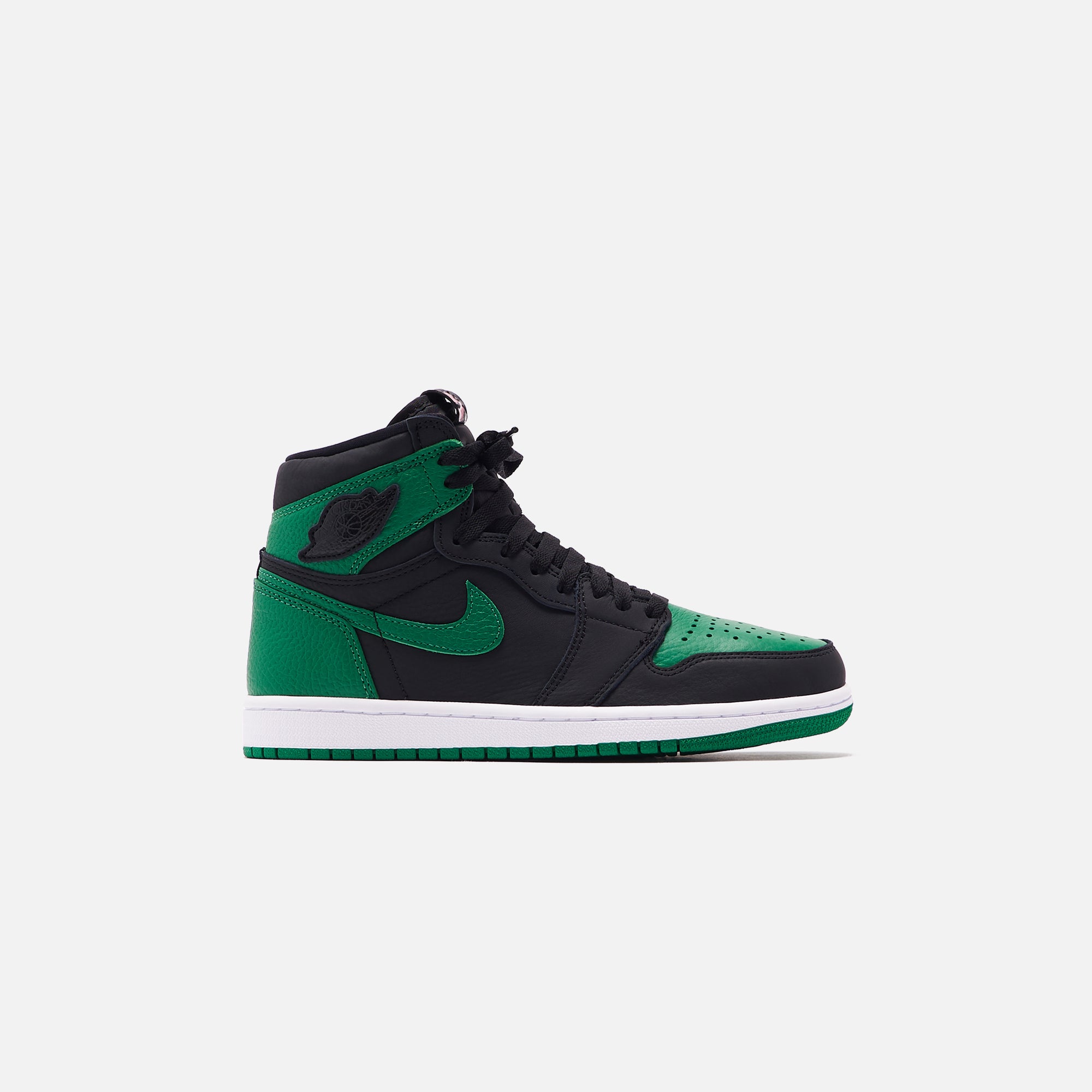 Nike Air Jordan 1 Retro High OG - Black / Pine Green / White / Gym Red –  Kith