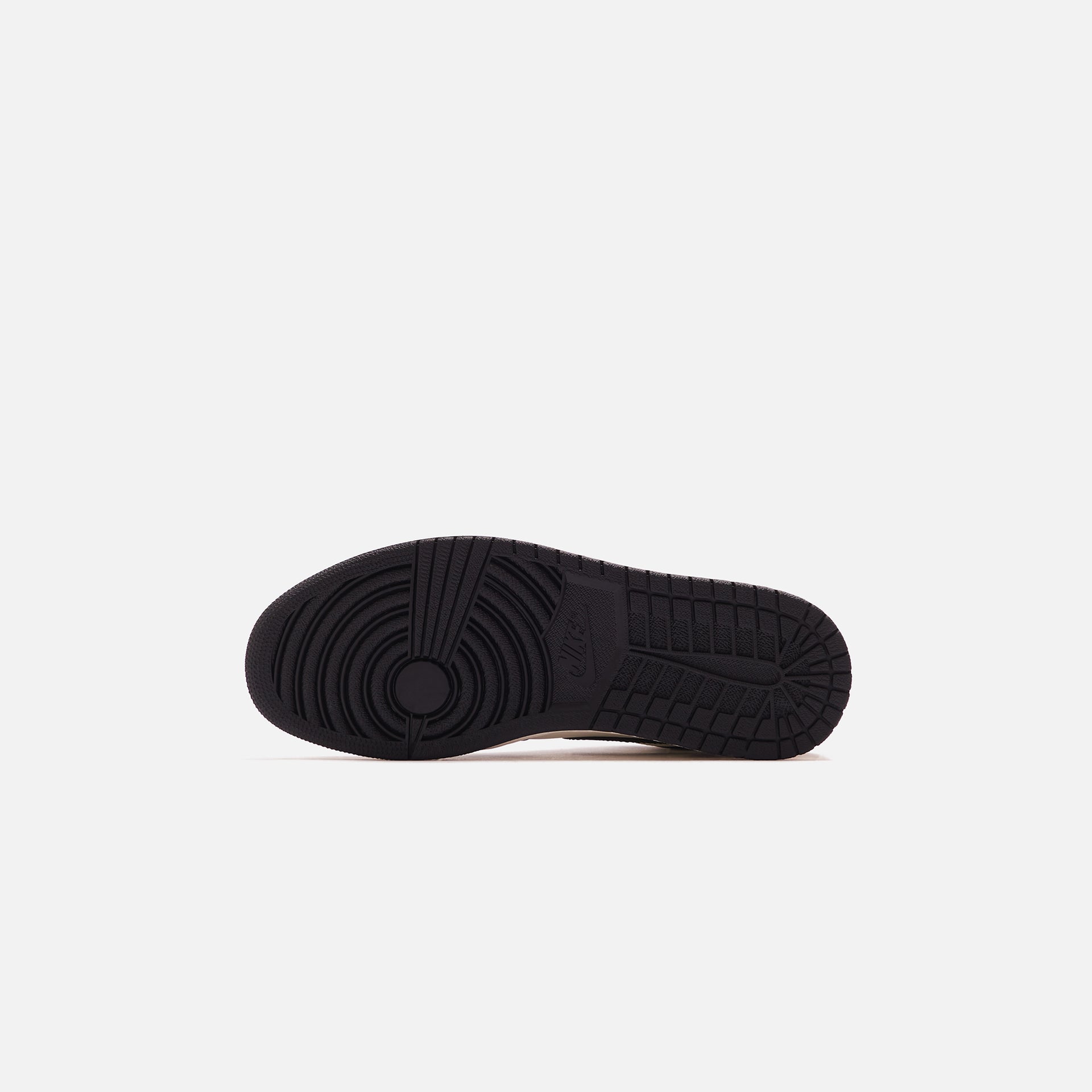 Nike Air Jordan 1 Retro High OG - Sail / Black / Dark Mocha