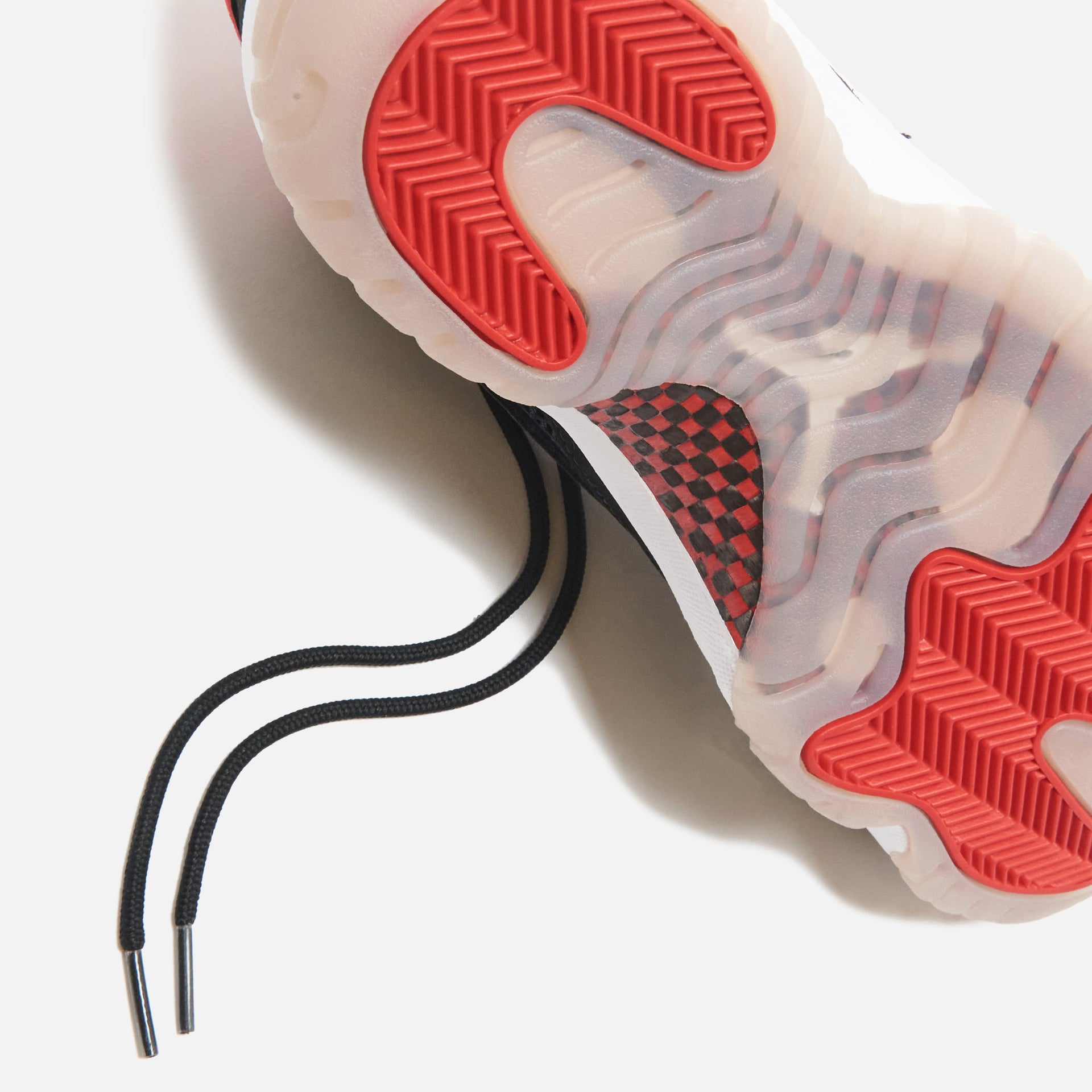 Nike Air Jordan 11 Retro Le - Black / True Red / Multicolor