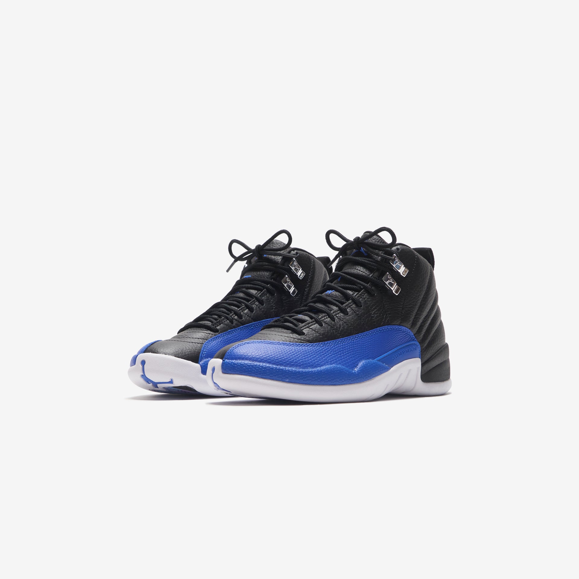 Nike WMNS Air Jordan 12 Retro - Black / Hyper Royal / Metallic Silver