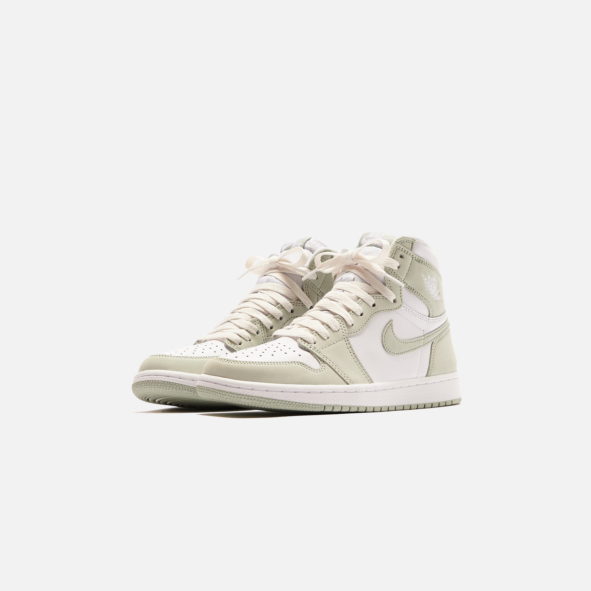 Nike WMNS Air Jordan 1 High OG - Seafoam / White / Healing Orange