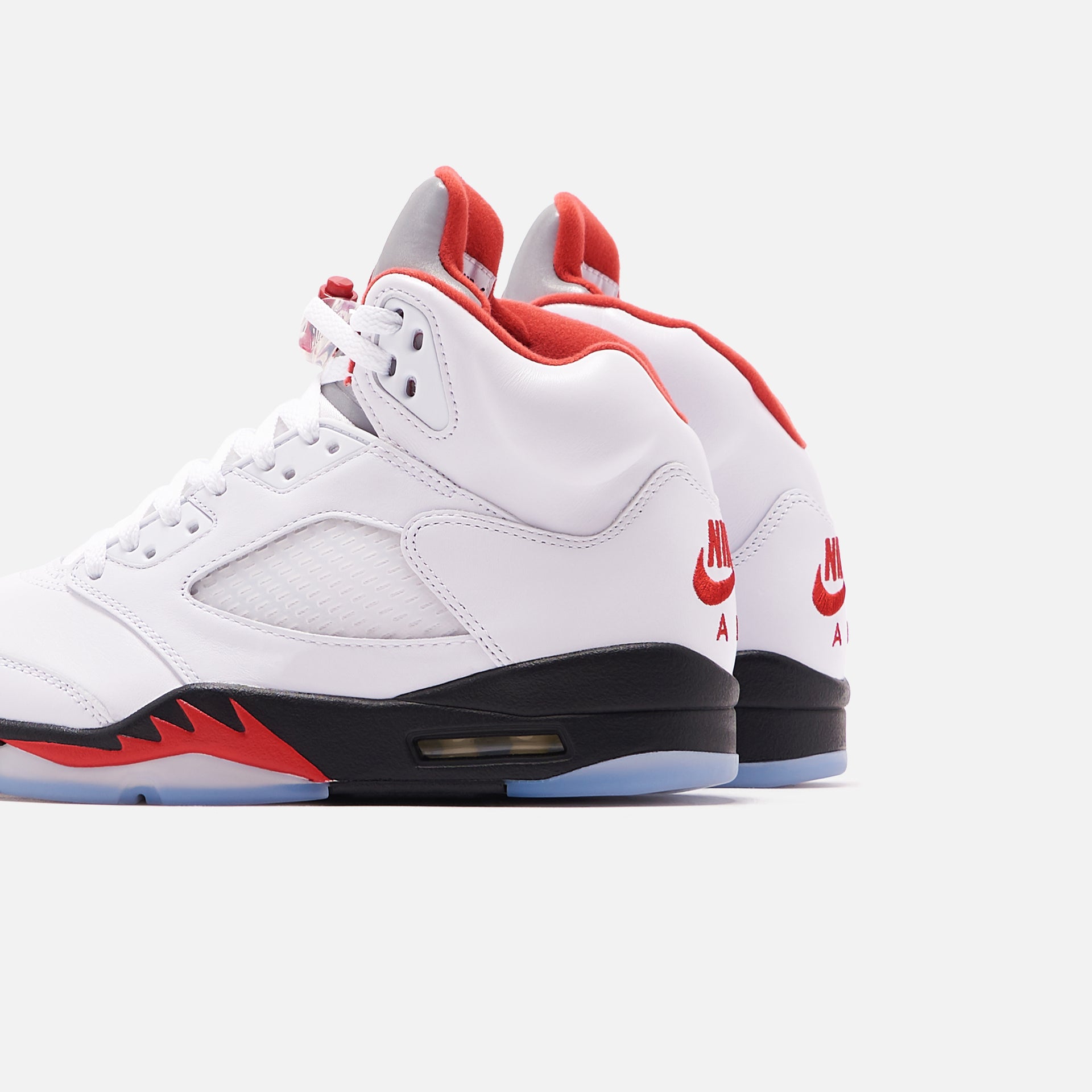 Nike Air Jordan 5 Retro LE - True White / Fire Red / Metallic