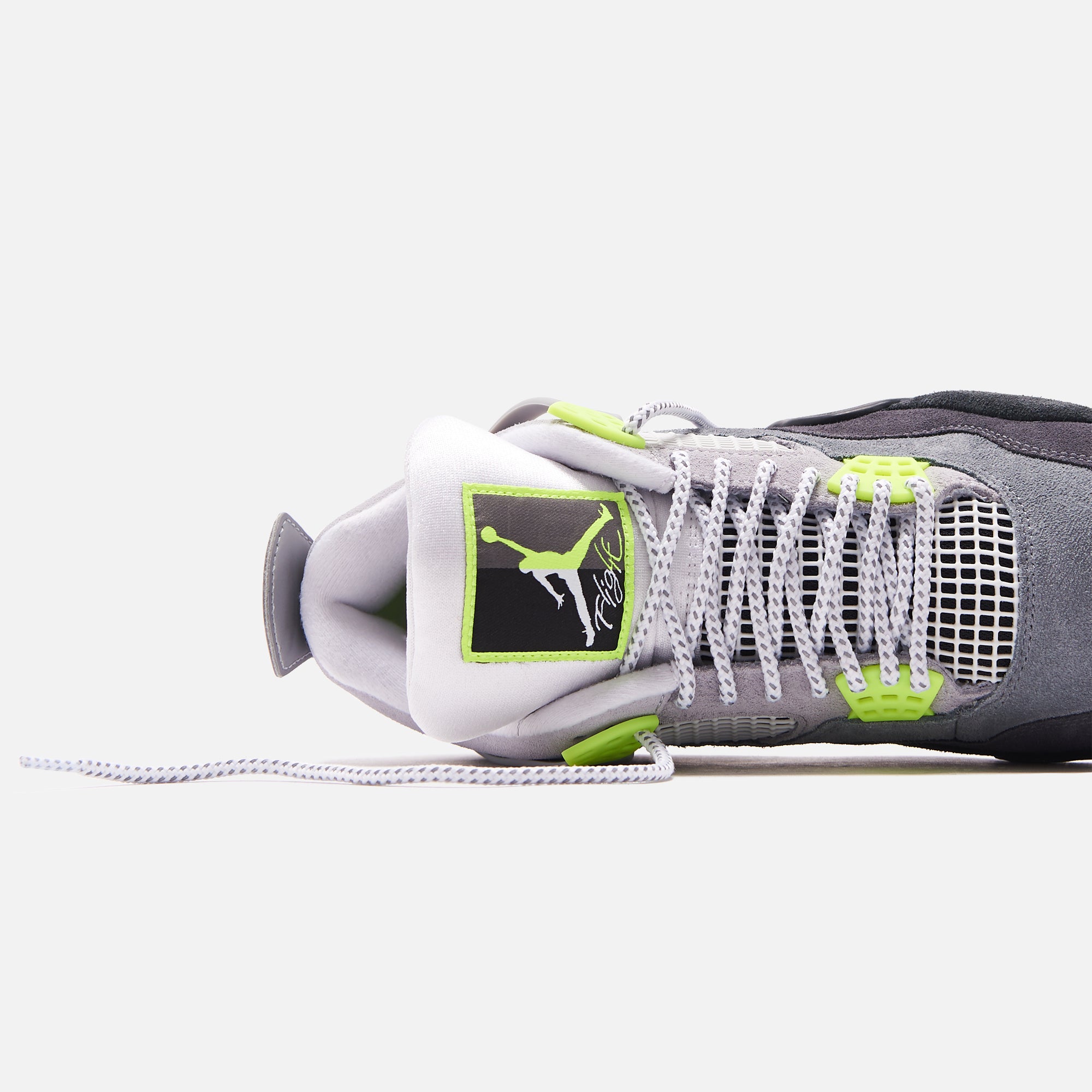靴 AIR JORDAN 4 RETRO GREY/VOLT WOLF GREY JORDAN BRAND AIR JORDAN 4 RETRO SE COOL GREY/VOLT-WOLF GREY