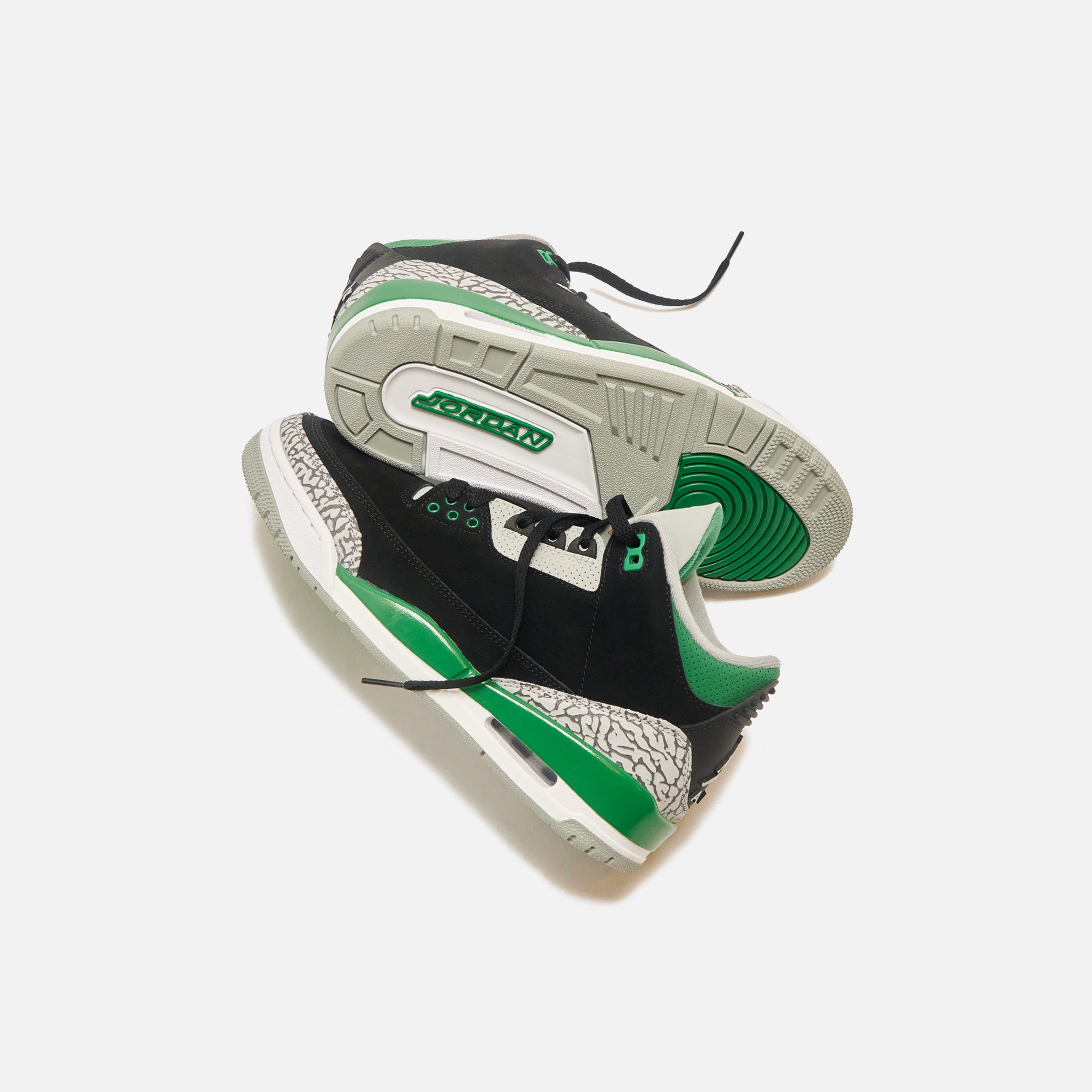 Nike Air Jordan 3 Retro - Black / Pine Green – Kith