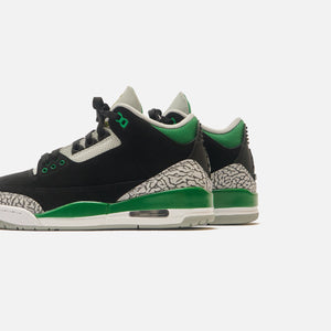 Nike Air Jordan 3 Retro - Black / Pine Green