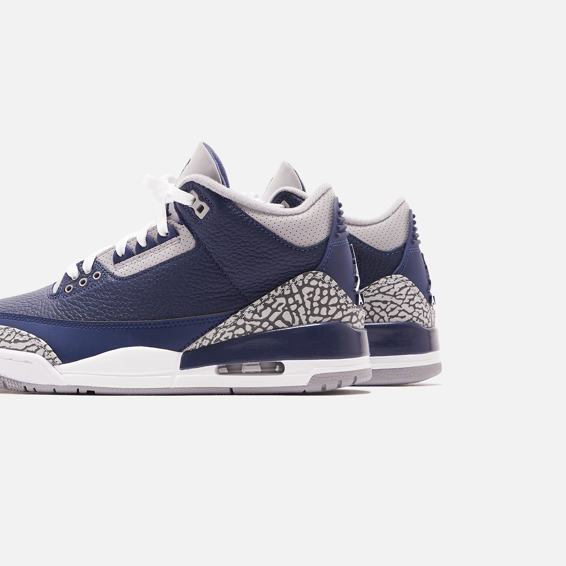 Nike Air Jordan 3 Retro - Midnight Navy / White / Cement Grey