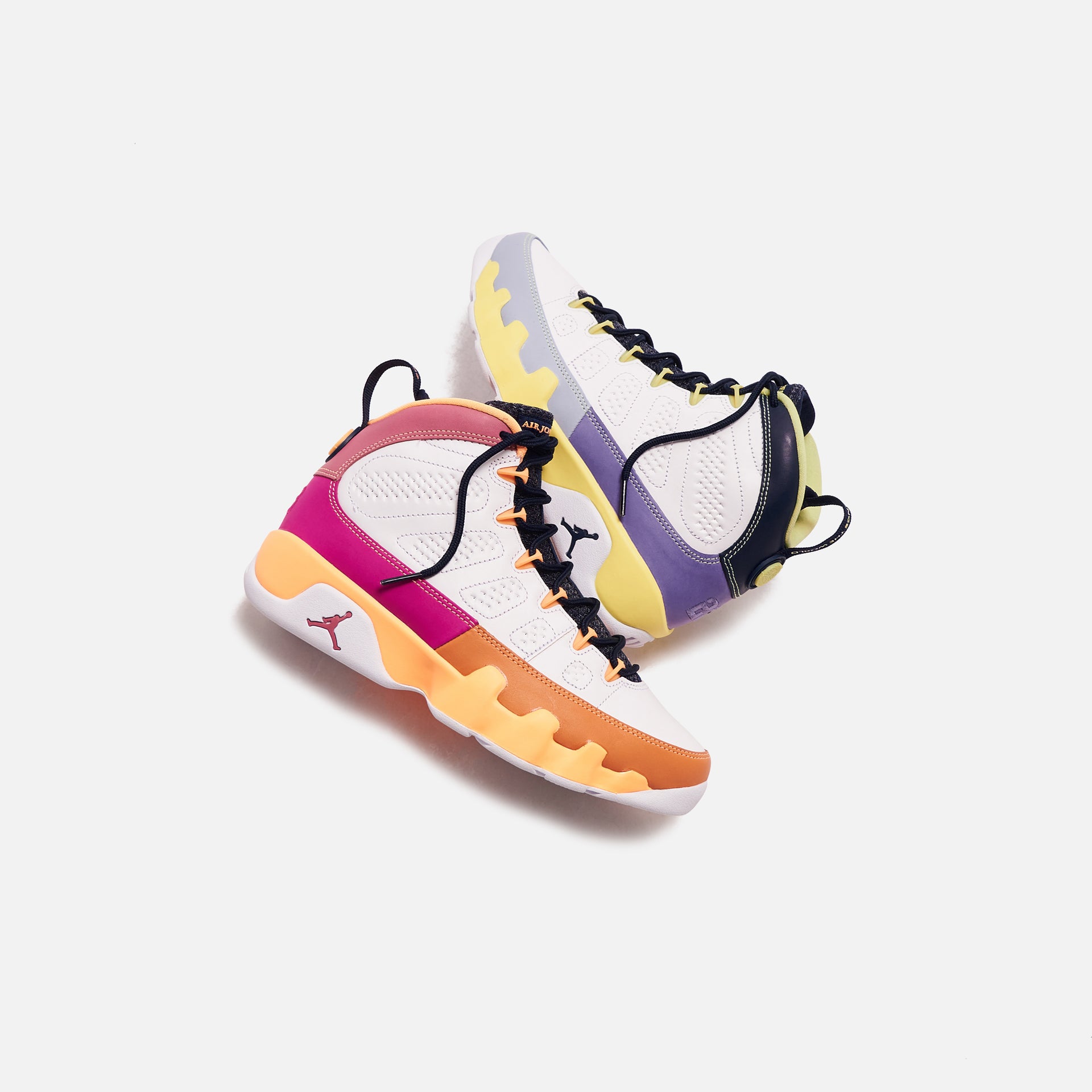 Nike WMNS Air Jordan 9 Retro - White / Cactus Flower / Desert Berry