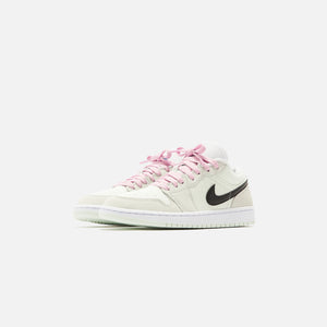 Nike WMNS Jordan 1 Low SE - Barely Green / Black / Light Arctic Pink