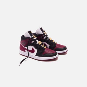 Nike WMNS Air Jordan 1 Mid SE - Black / Dark Beetroot / White