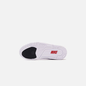 Nike Air Jordan 3 Retro SE - White / Fire Red / Black