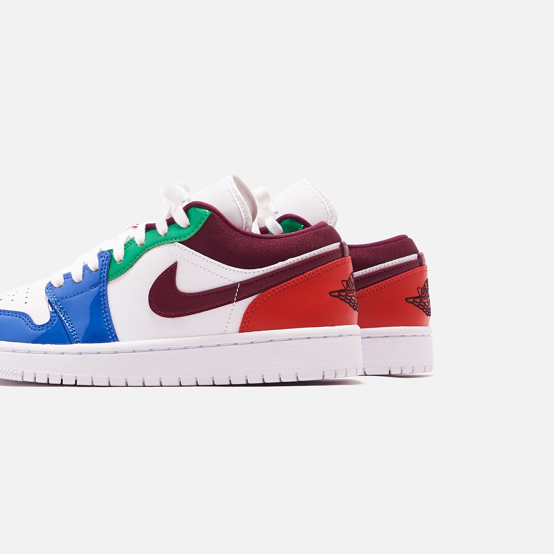 Nike WMNS Air Jordan 1 Low SE - White / Dark Beetroot / Hyper Royal