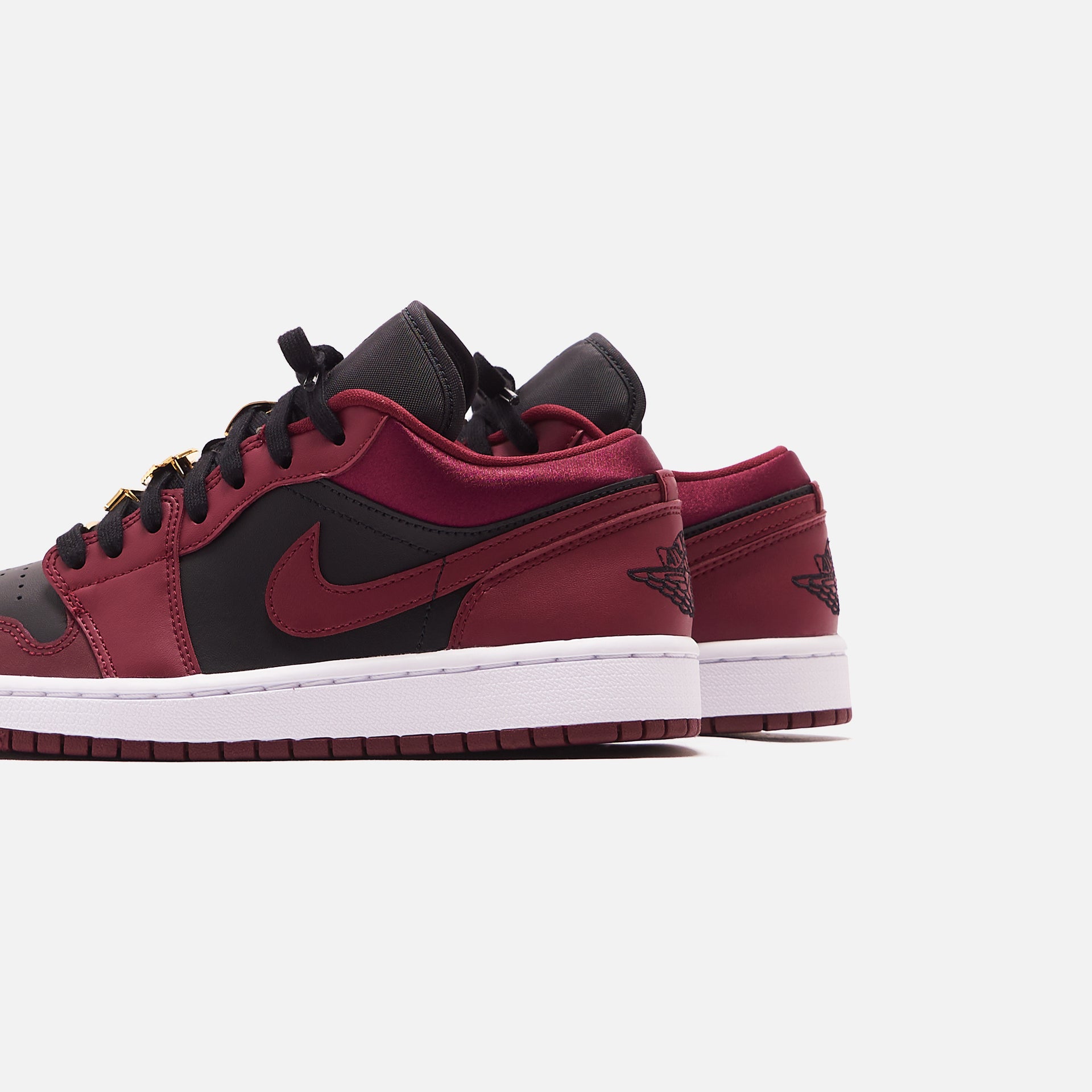 Nike WMNS Air Jordan 1 Low SE 2 - Dark Beetroot