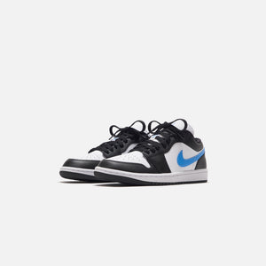 Nike Air Jordan 1 Low - Black / University Blue