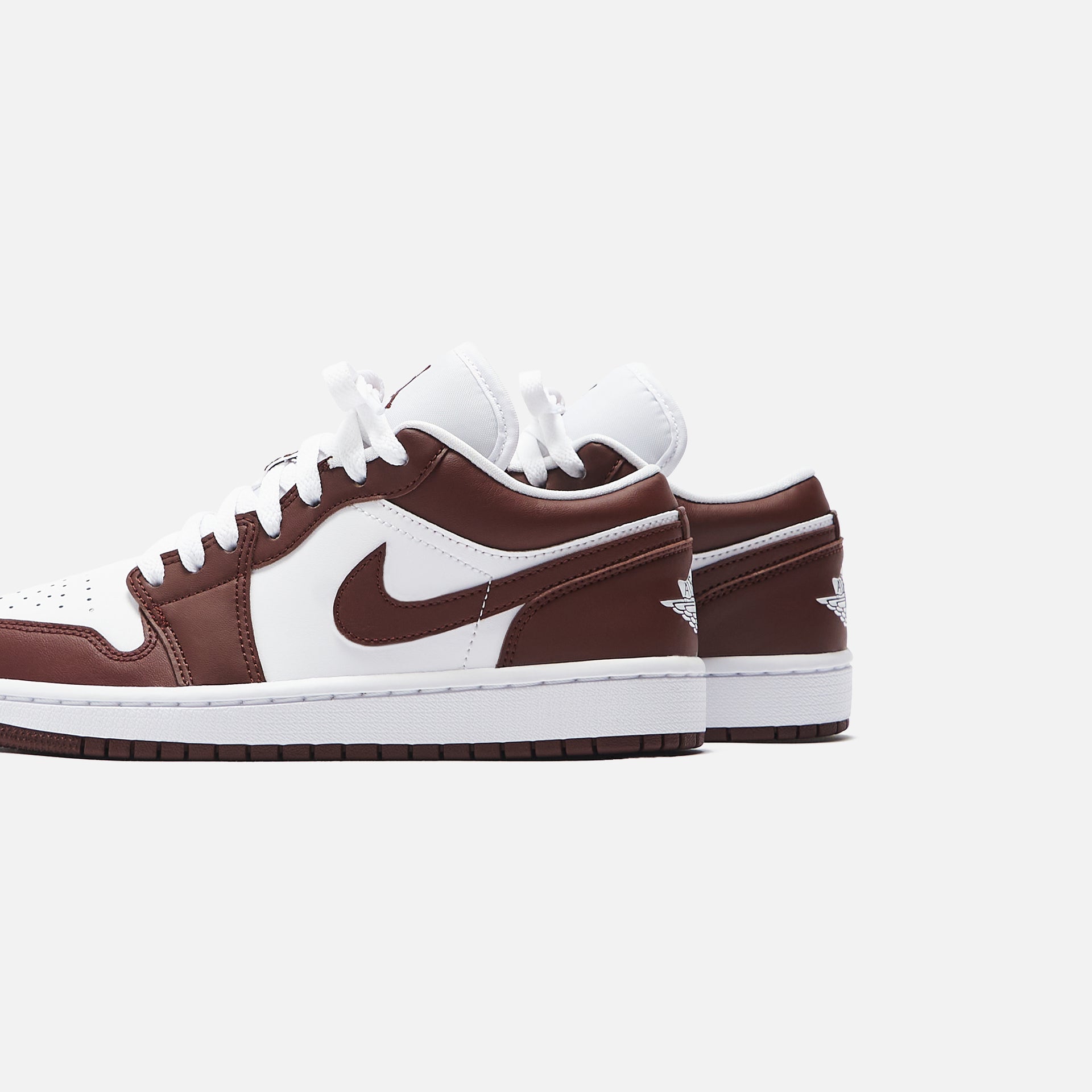Nike WMNS Air Jordan 1 Low - White / Bronze Eclipse