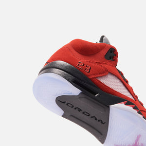Nike Air Jordan 5 Retro - Varsity Red / Black / White