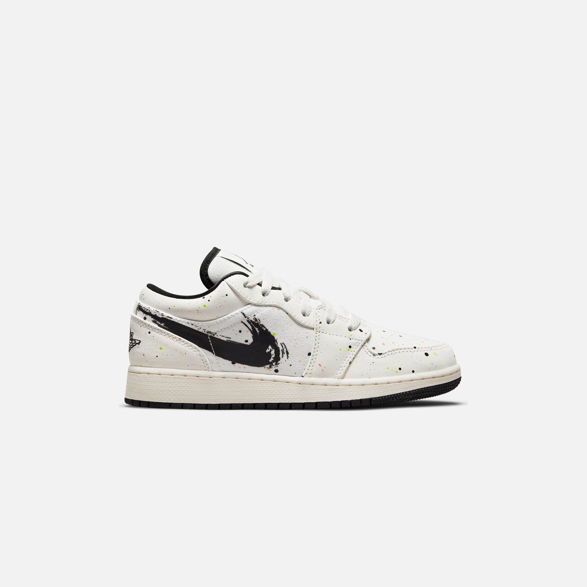 Nike Grade School Air Jordan 1 Low Se - Sail / Black / Total Orange / Electric