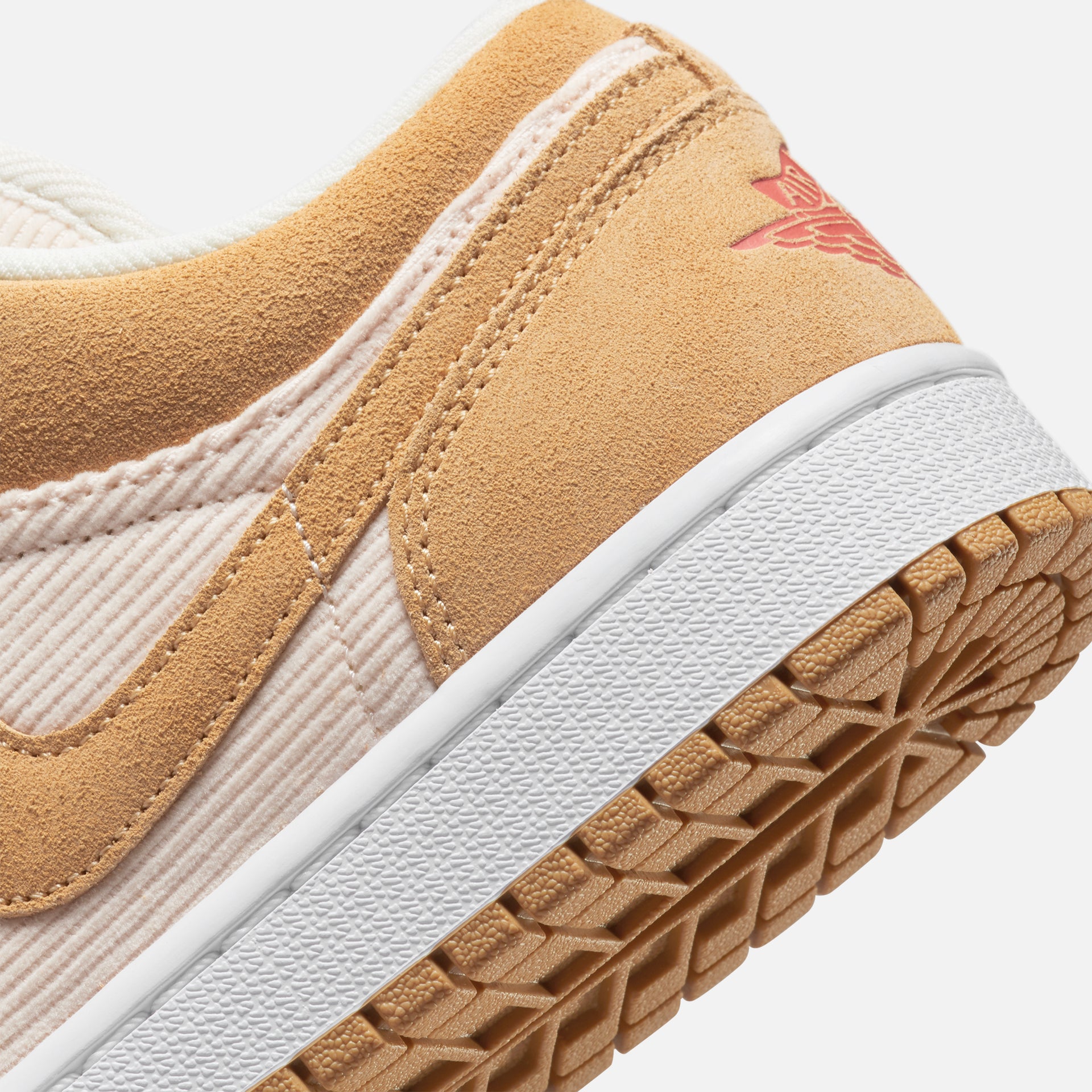 Nike WMNS Air Jordan 1 Low SE - Twine / Orange / Orange Quartz