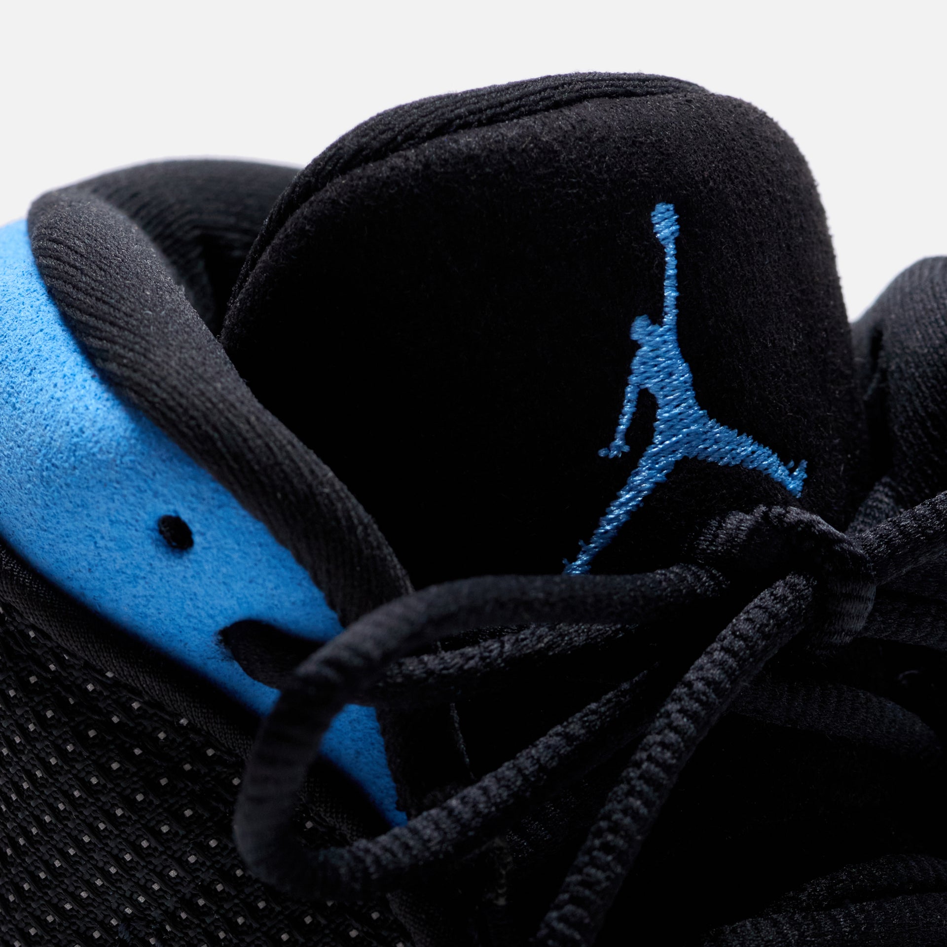 Nike Air Jordan 13 Retro - Black / University Blue