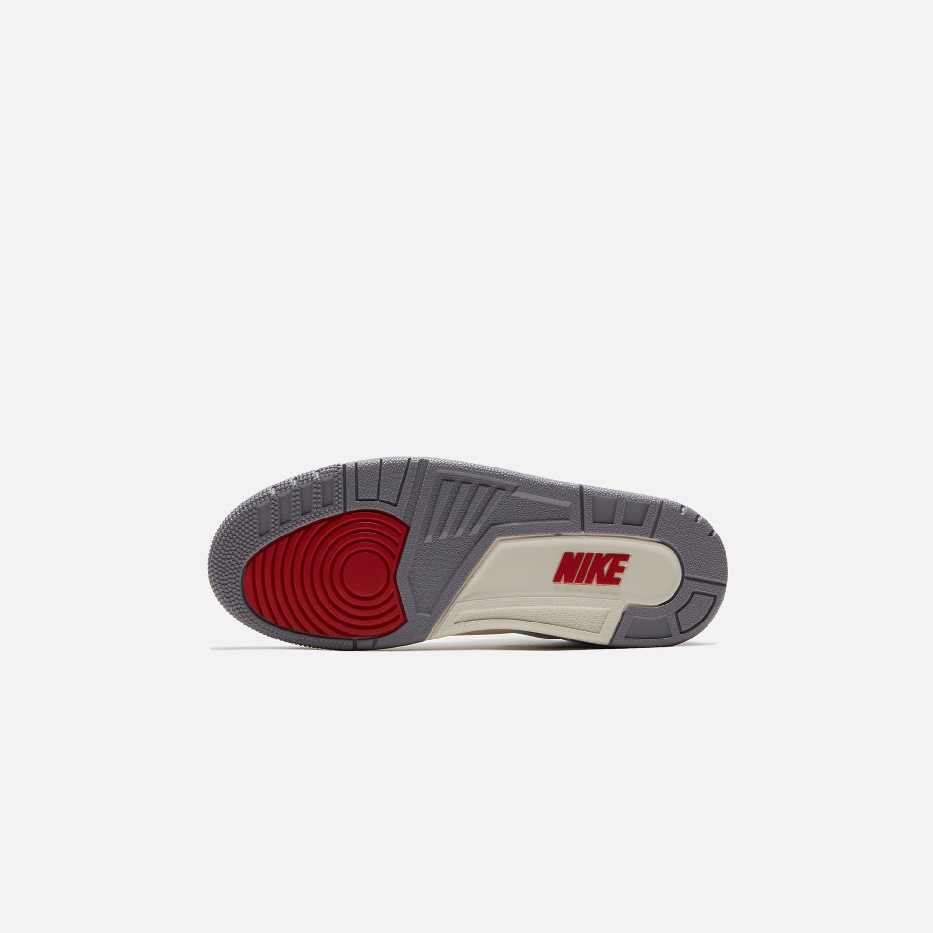 Nike Air Jordan 3 Retro - Summit White / Fire Red / Black / Cement