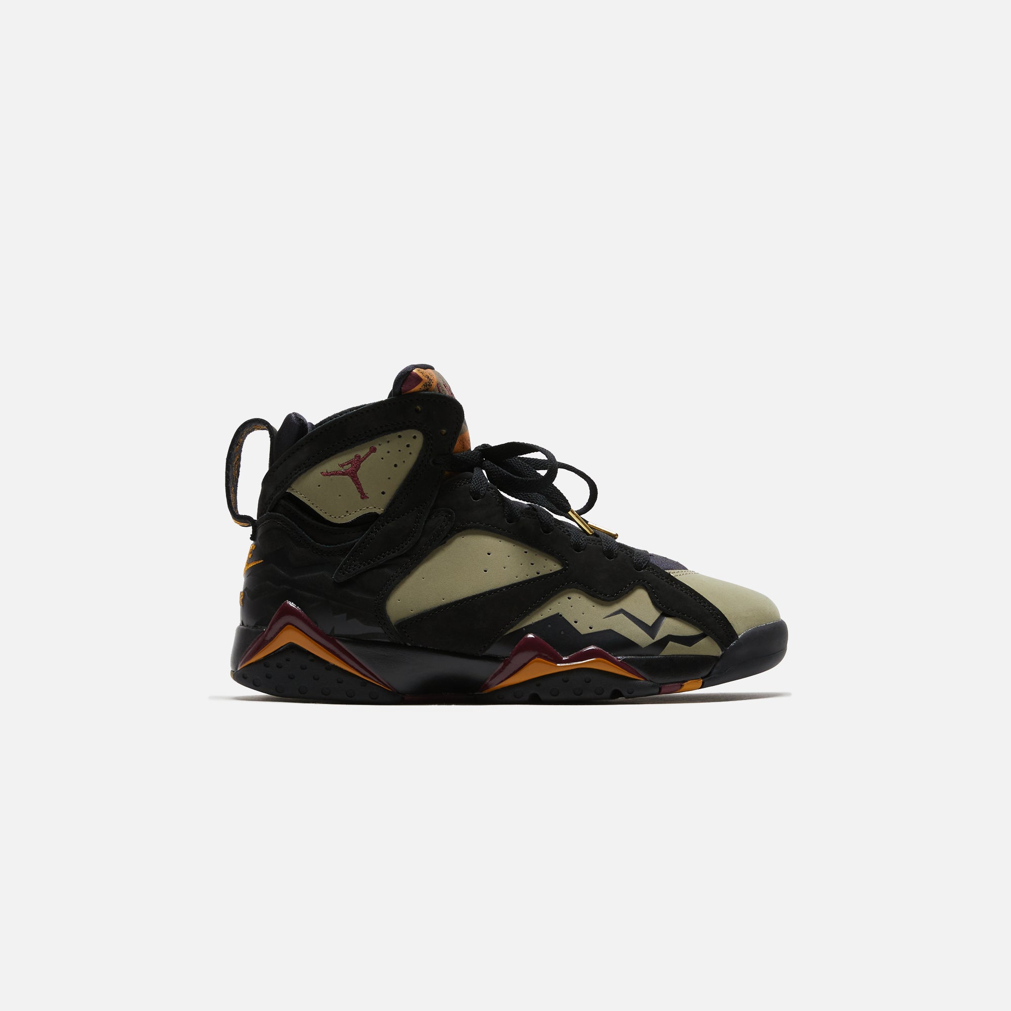 Nike Air Jordan 7 Retro SE Black Cherrywood Red Neutral Olive Kith