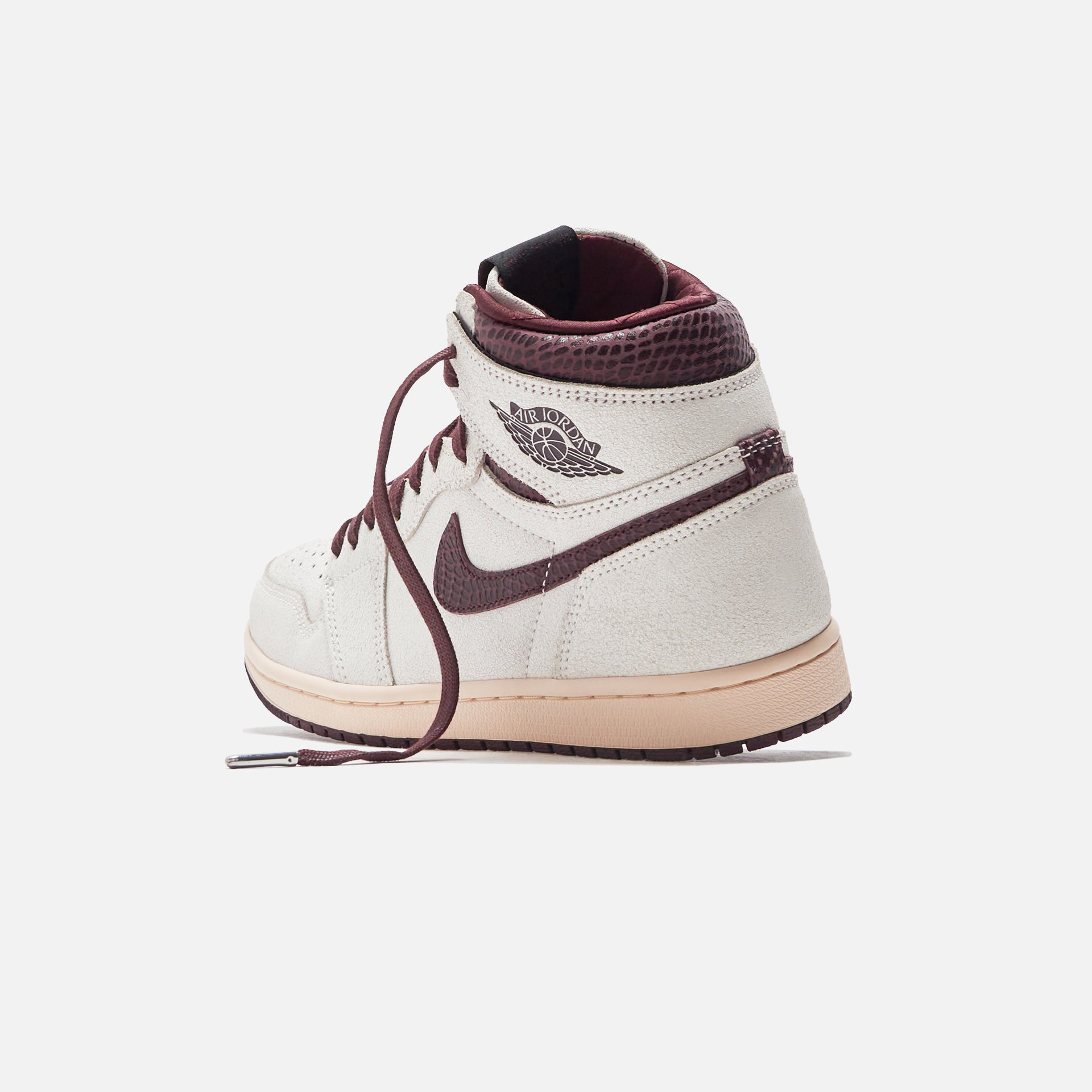 Nike Air Jordan 1 x A Ma Maniere Retro High OG - Sail / Burgundy Crush