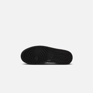 Nike Air Jordan 1 Low SE - Black / White Onyx / White / Sail