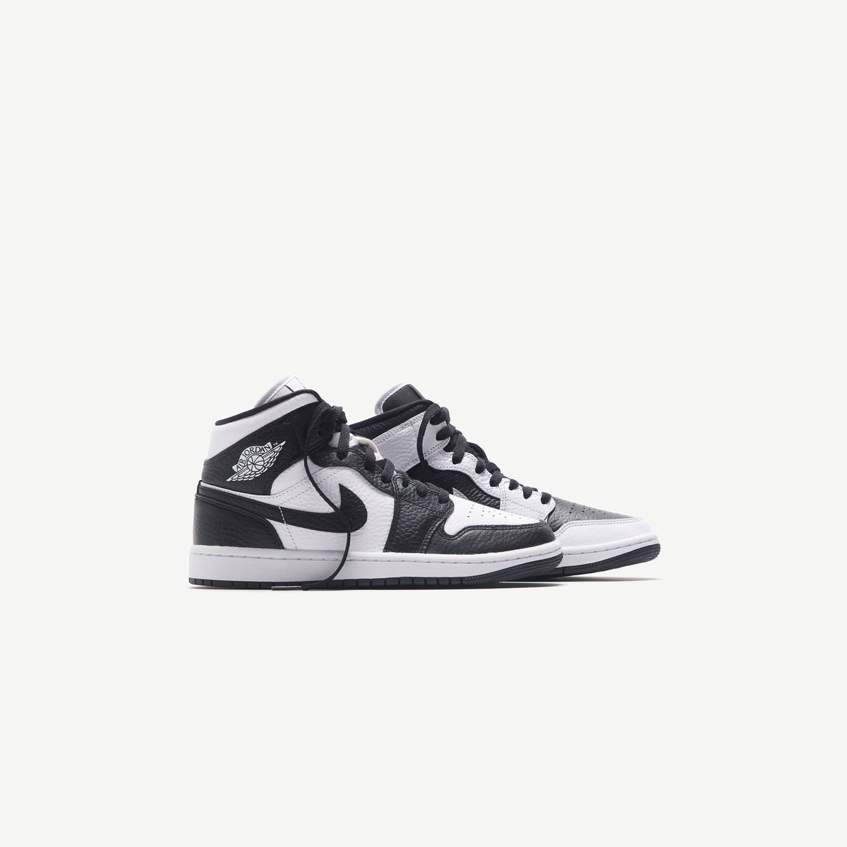 Nike Wmns Air Jordan 1 Mid SE Edge - White / Black