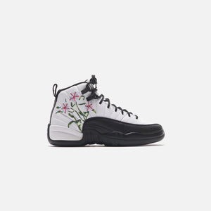 Nike Grade School Air Jordan 12 Retro - White / Black / Vivid Green / Lavender Mist / Team Green