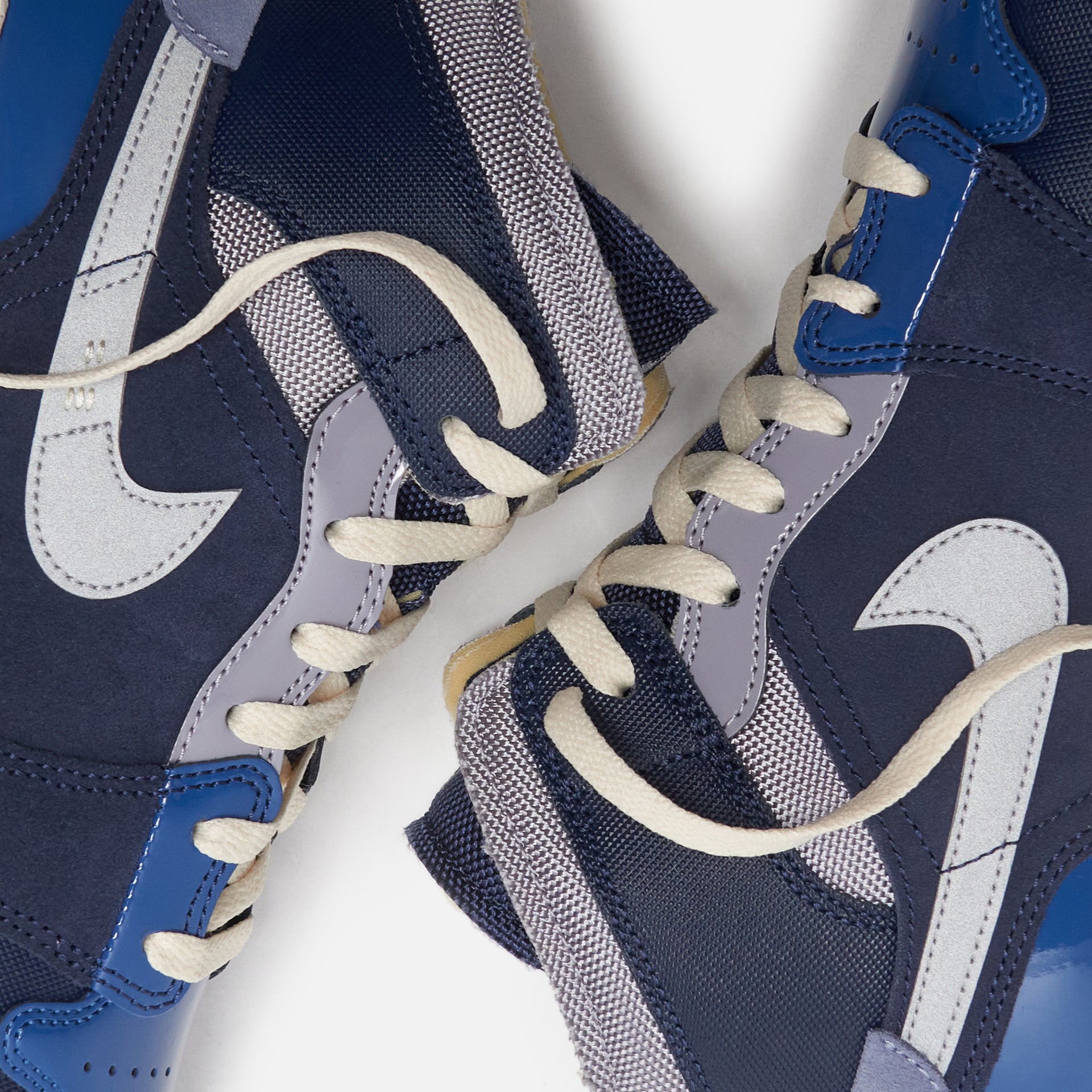 Nike Air Jordan Mid SE - Craft Obsidian / White / French Blue