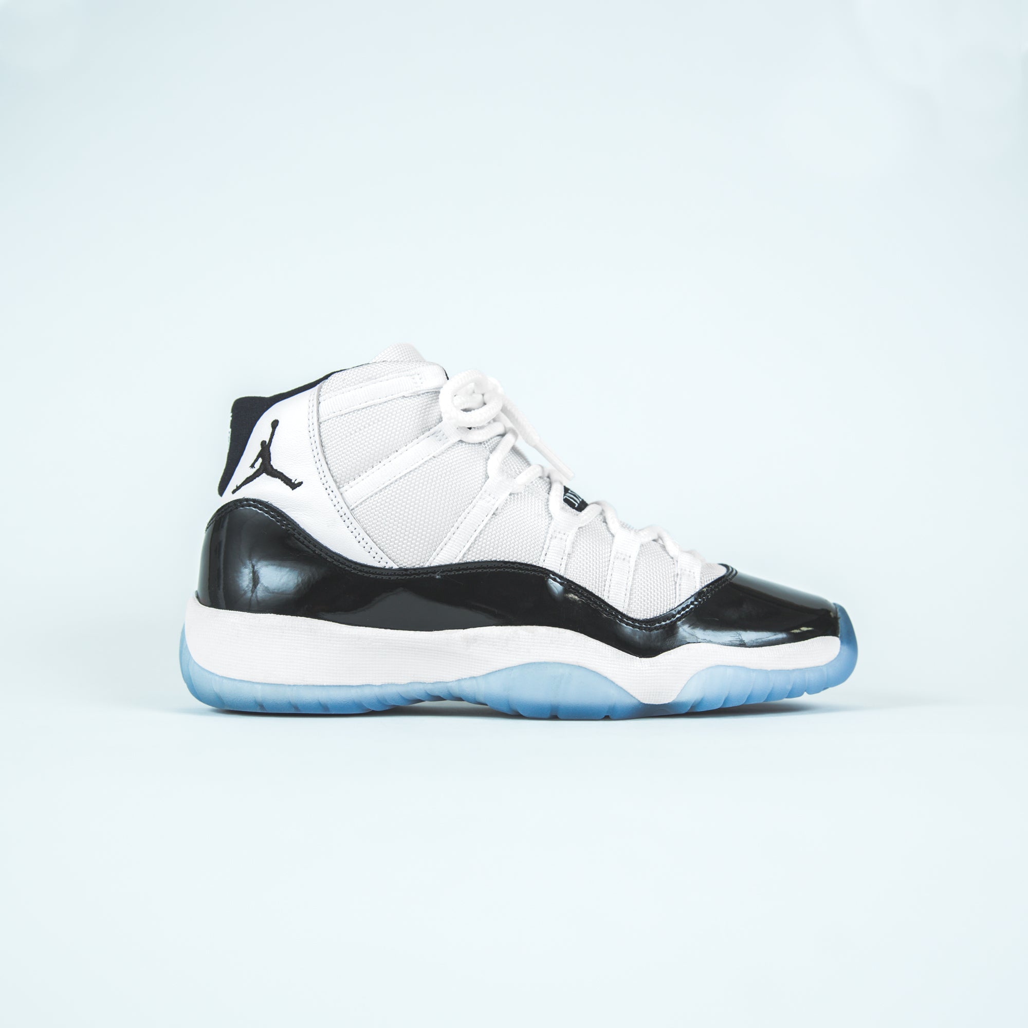 Nike air jordan hotsell 11 retro concord gs