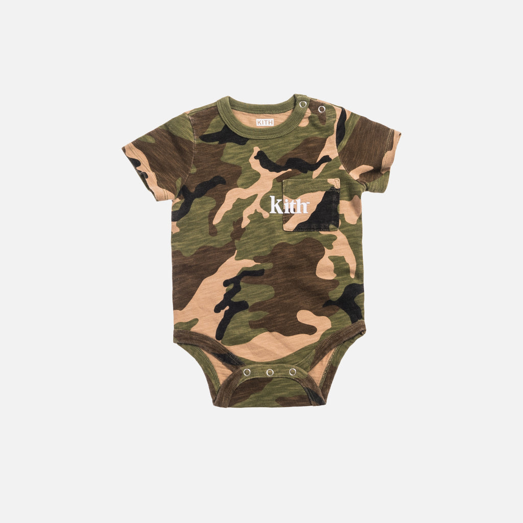 Kith Kids Toddlers Quinn Onesie Woodland Camo