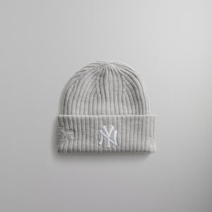 Kith & New Era for New York Yankees Knit Beanie - Chestnut