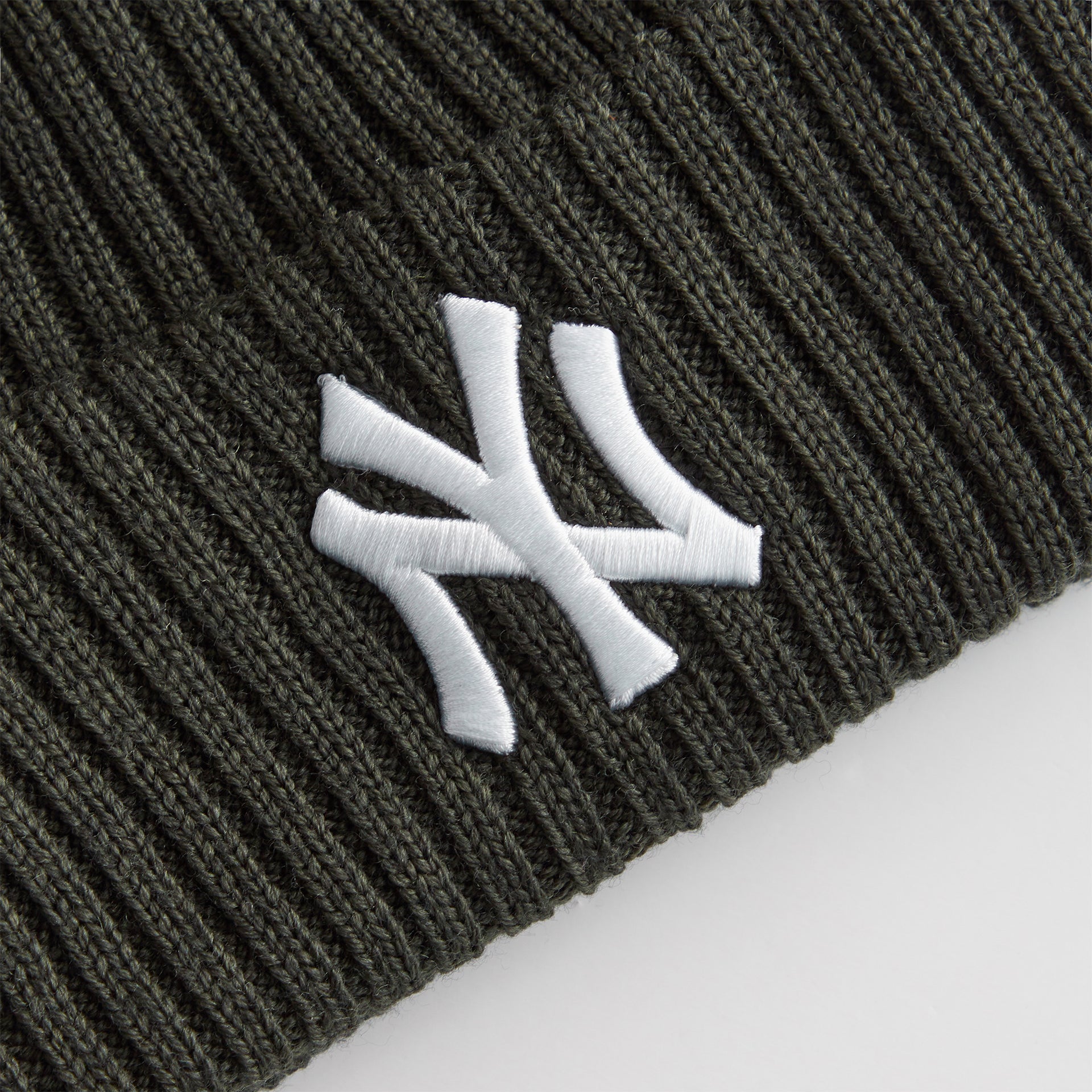 Kith & New Era for the New York Yankees Knit Beanie - Stadium