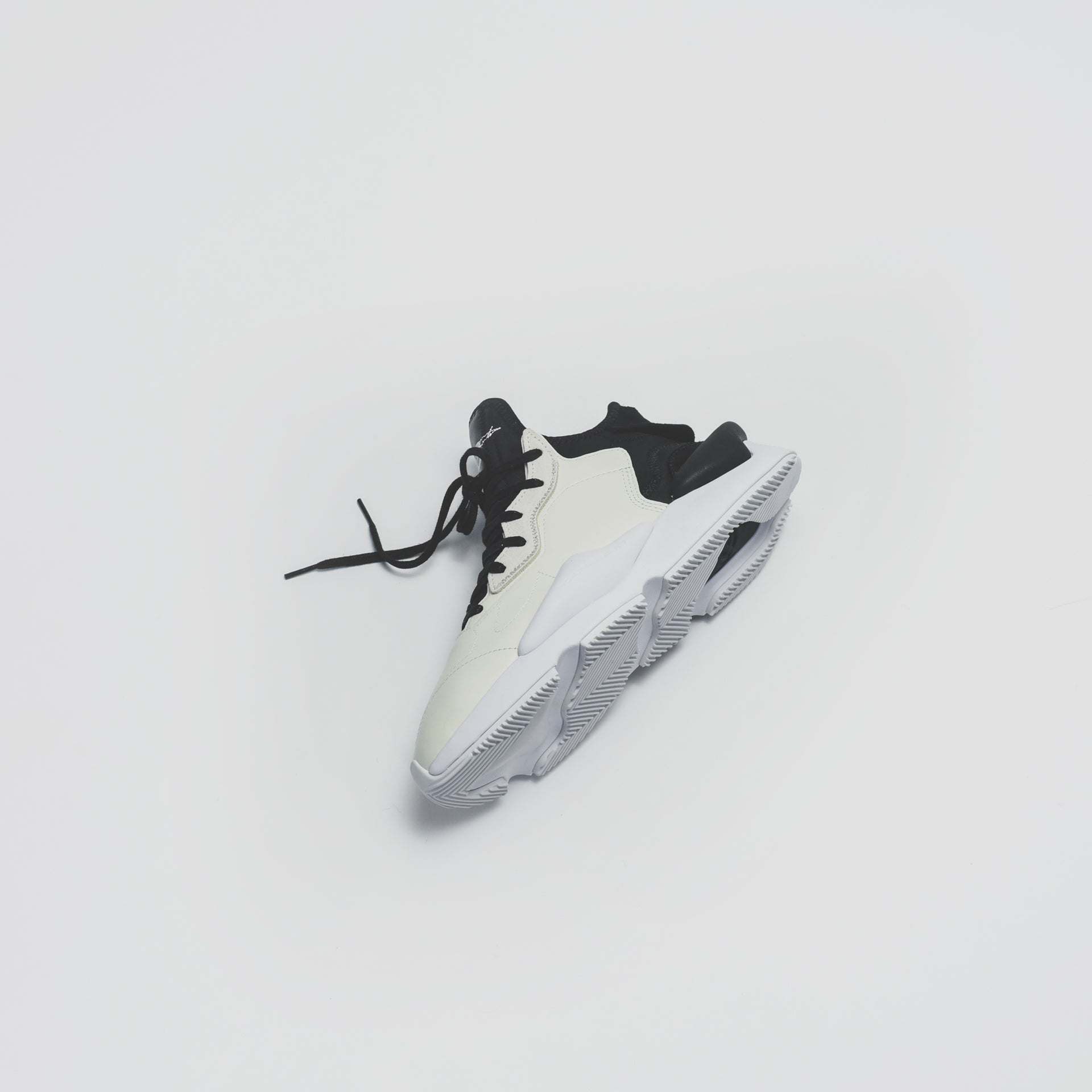 Y-3 Kaiwa - Core White / Black