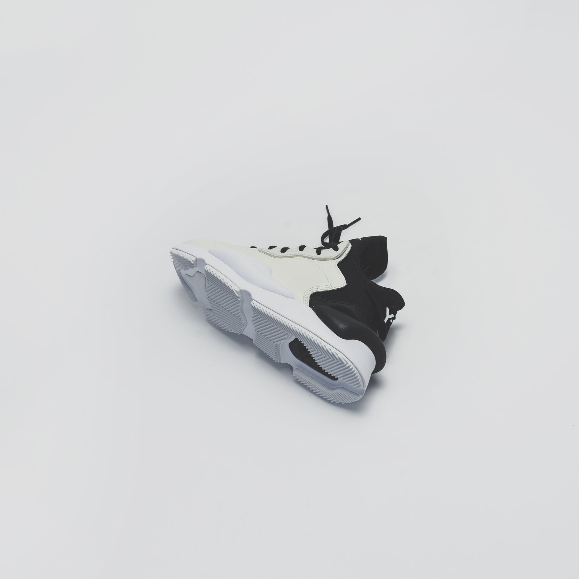 Y-3 Kaiwa - Core White / Black