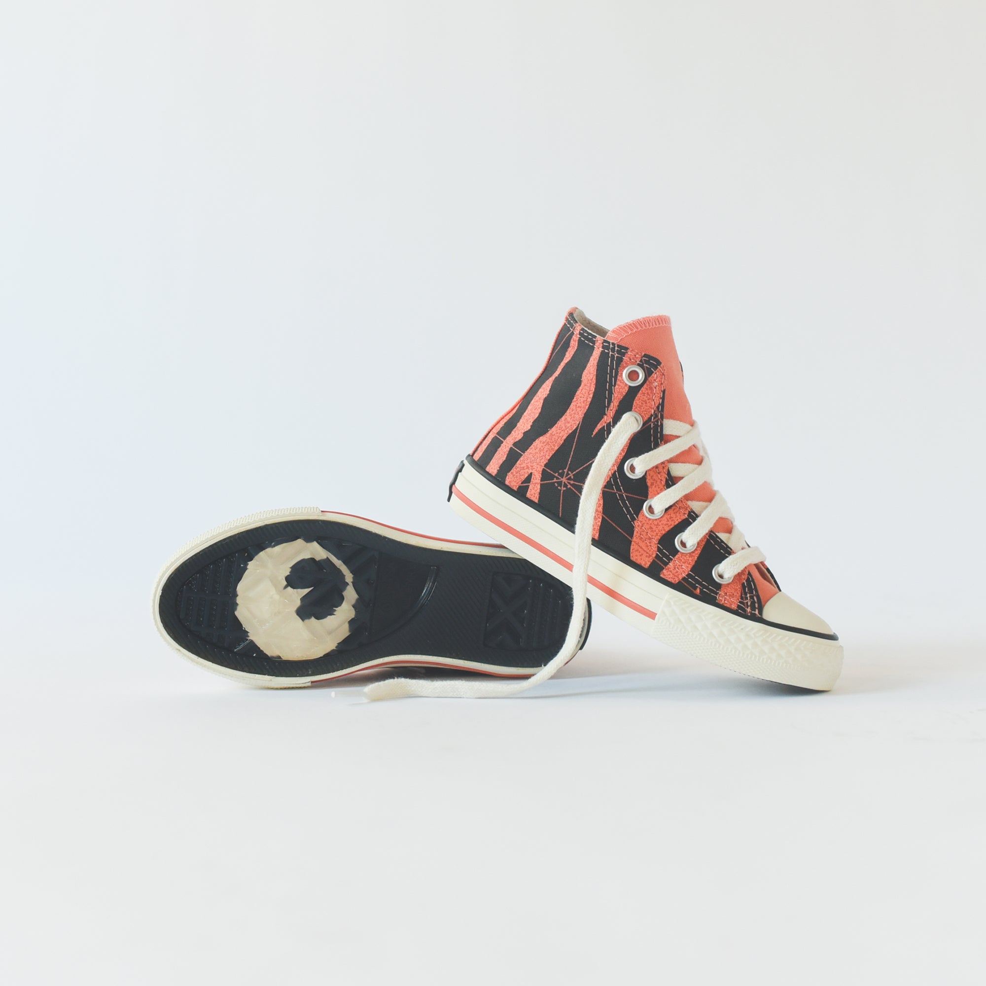 Tiger stripe 2025 converse
