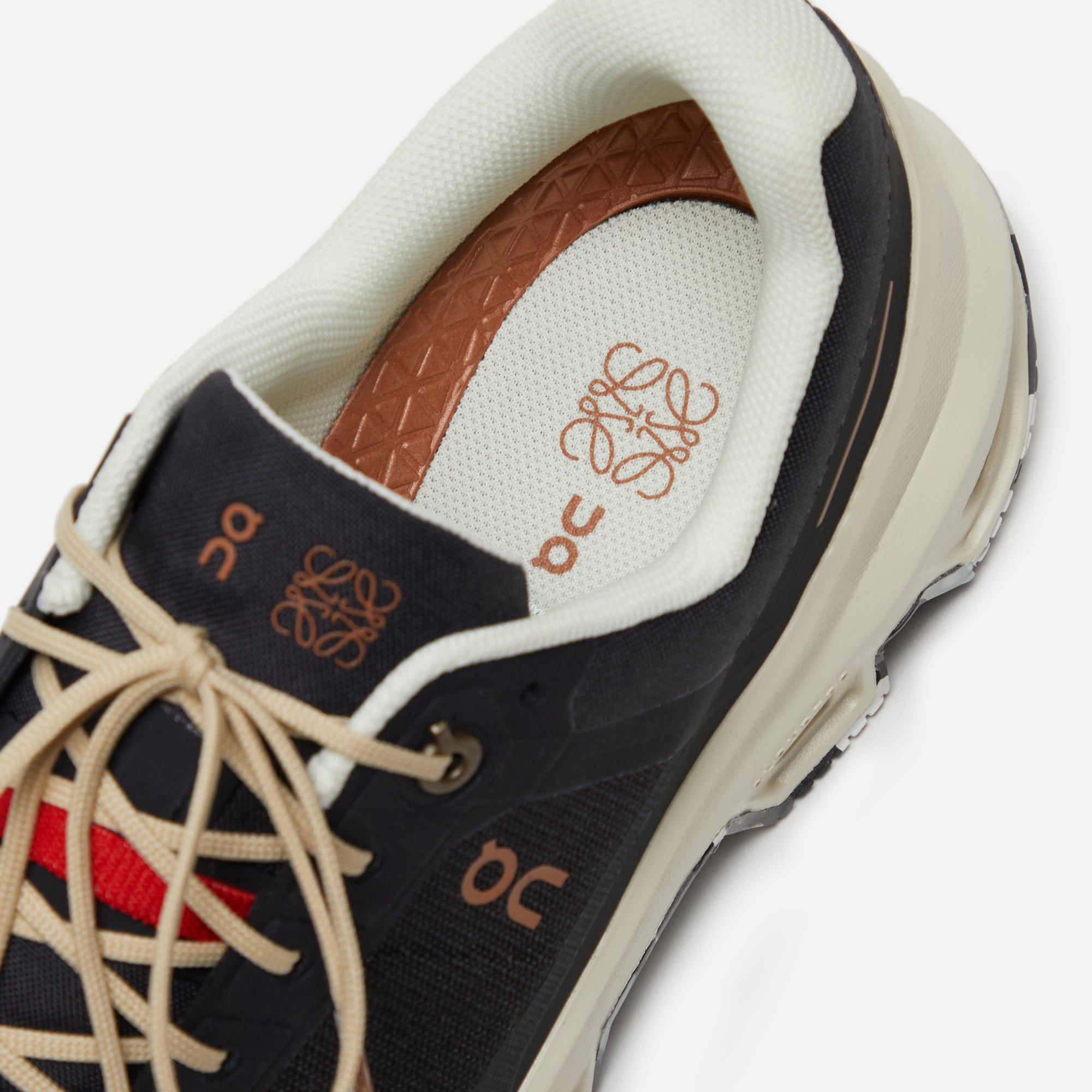 On Running x Loewe WMNS Cloudventure - Black – Kith