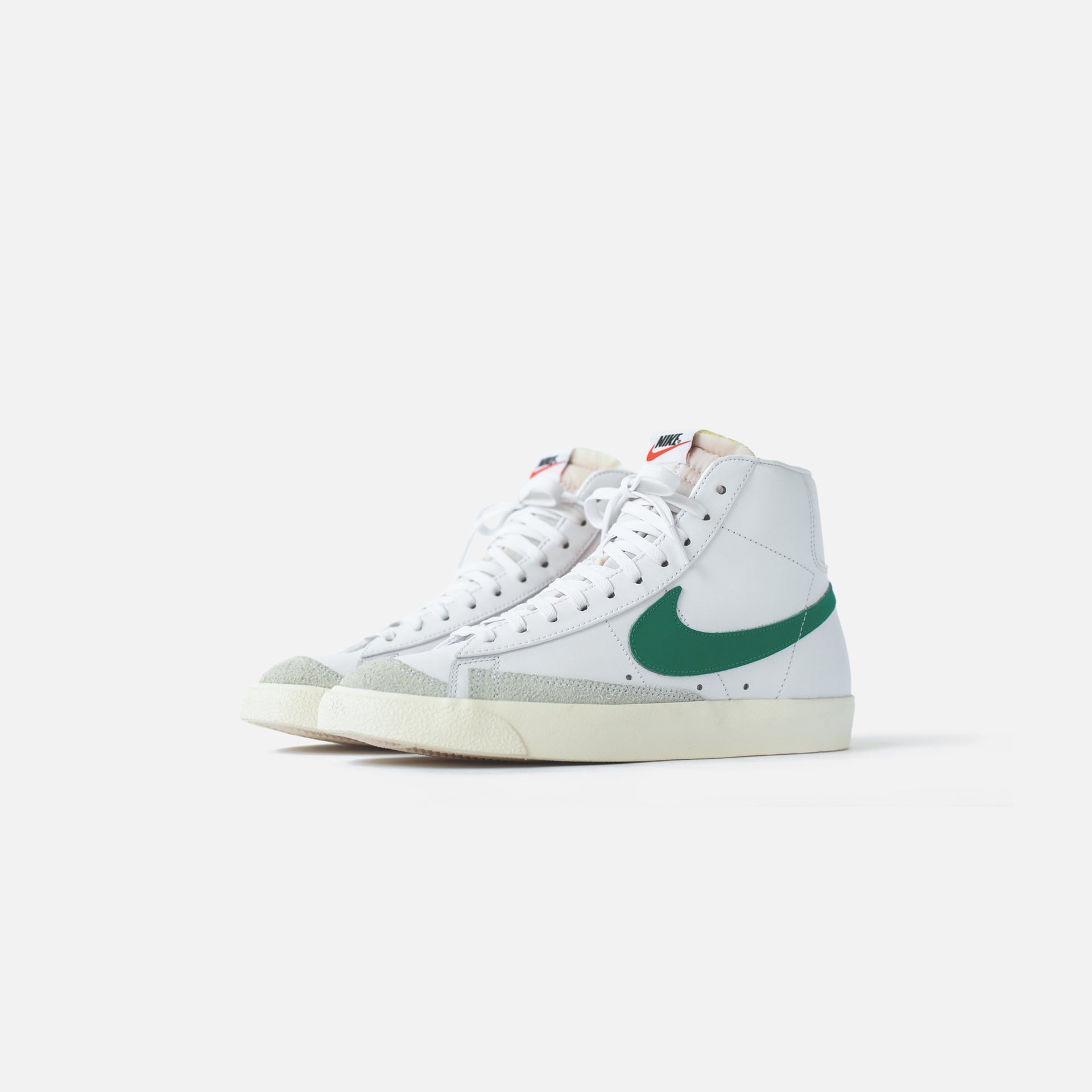 Nike Blazer Mid '77 - Vintage White / Green
