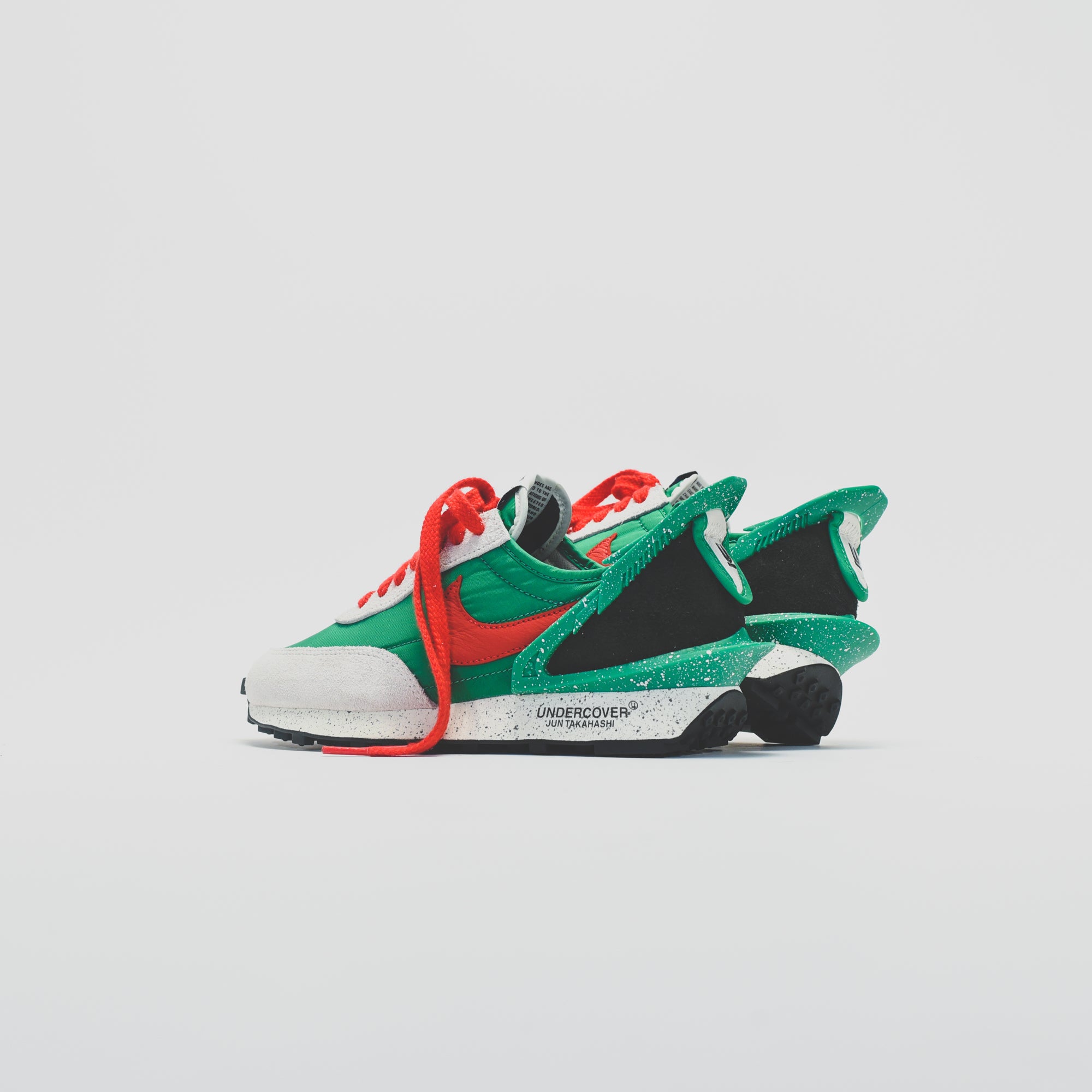 Nike x Undercover WMNS Daybreak - Lucky Green / University Red – Kith