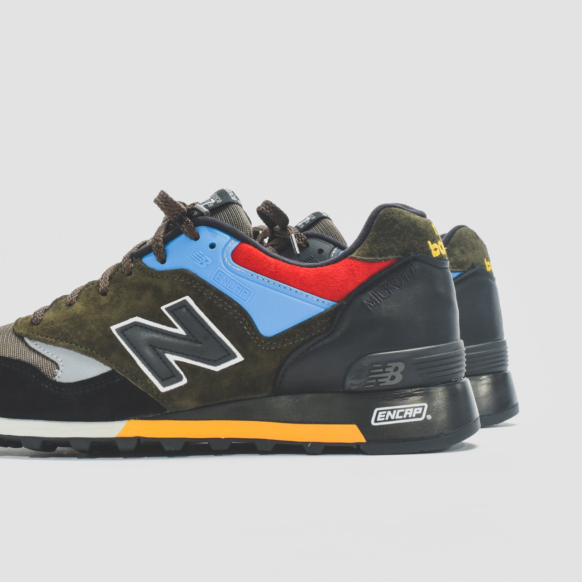 New Balance ML577V1 - Black / Dark Olive