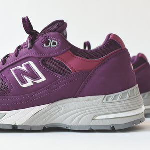 New Balance WMNS 991 - Purple